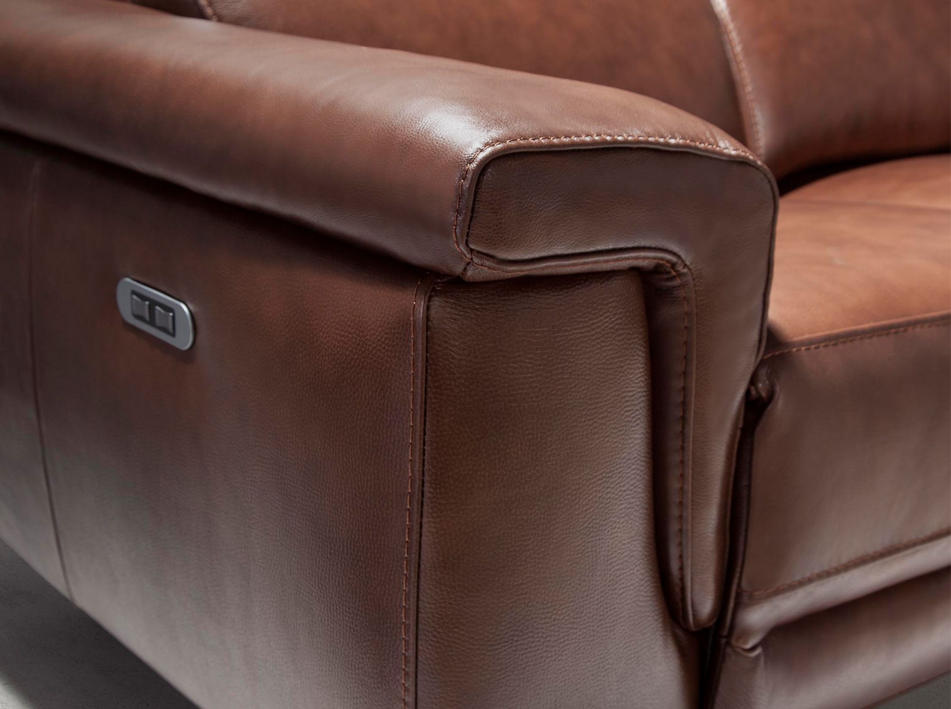 2 seater relaxation sofa in brown leather 6116