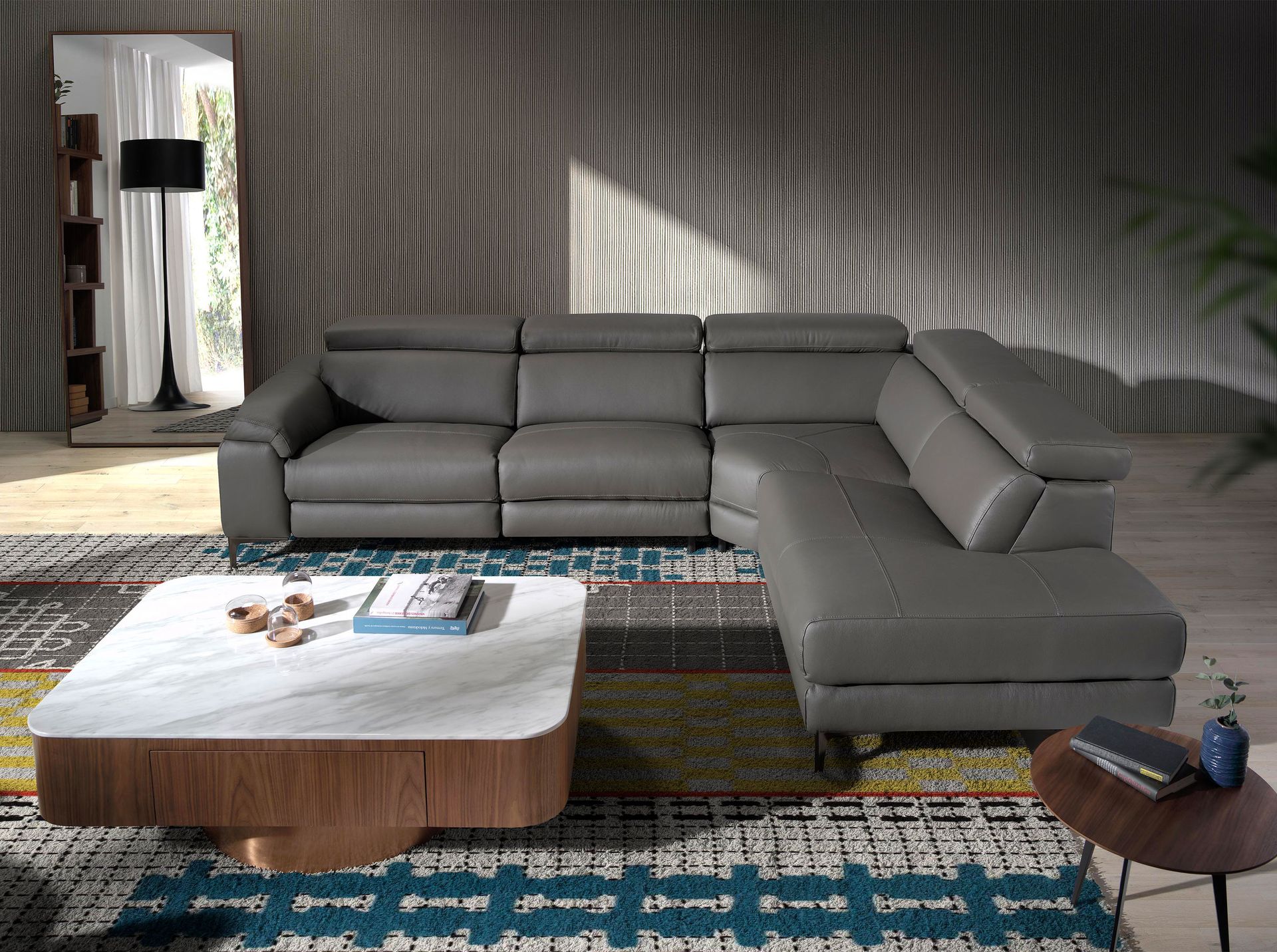 Sofa Chaise Longue Right 6111 with recliner system leather dark grey