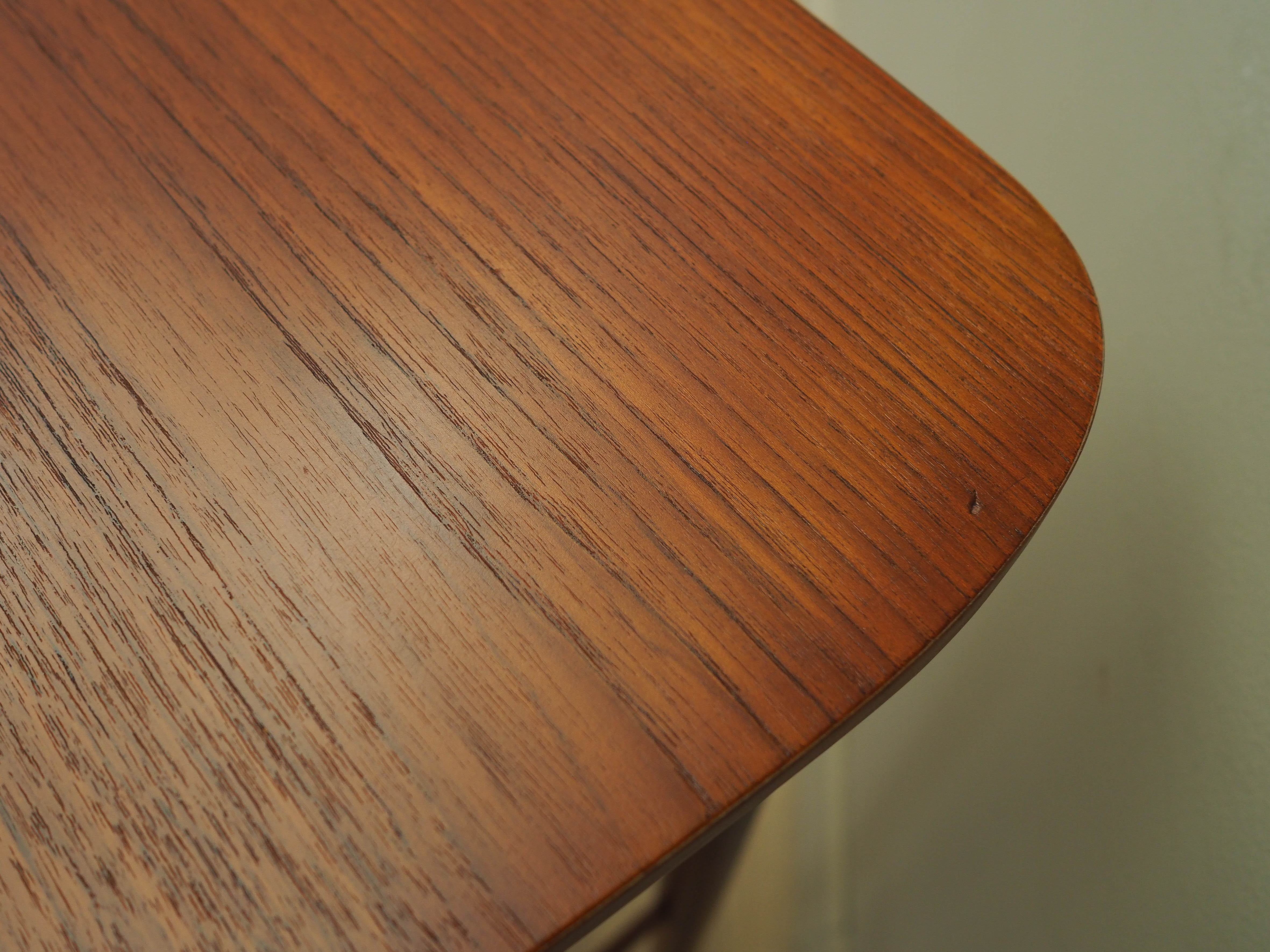 Scrivania in teak marrone anni '60