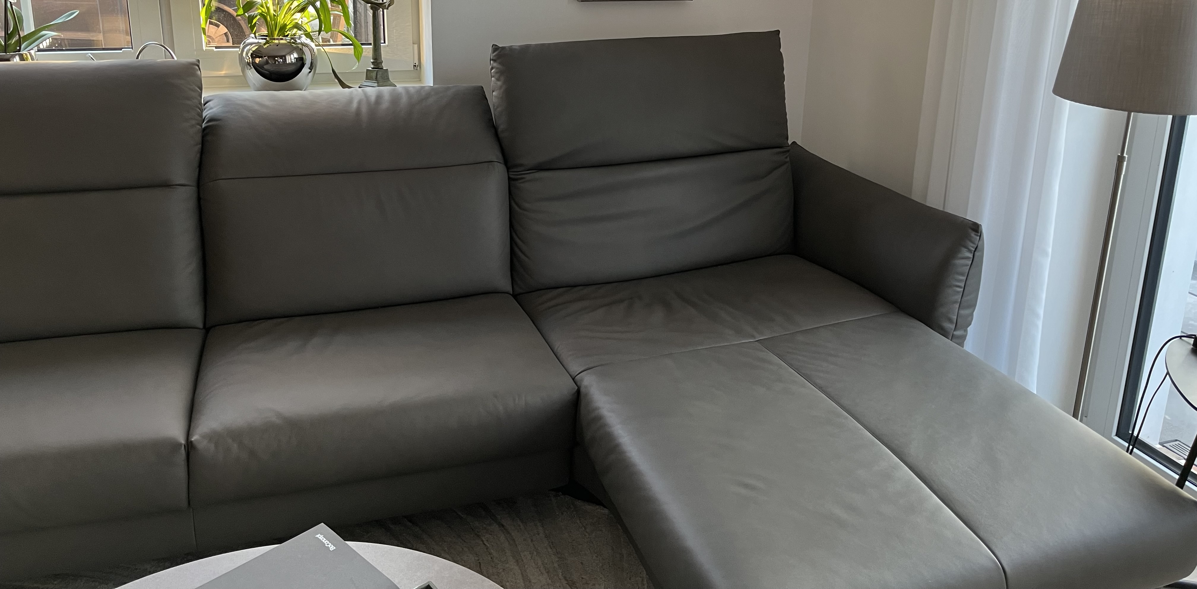 Corner sofa leather grey