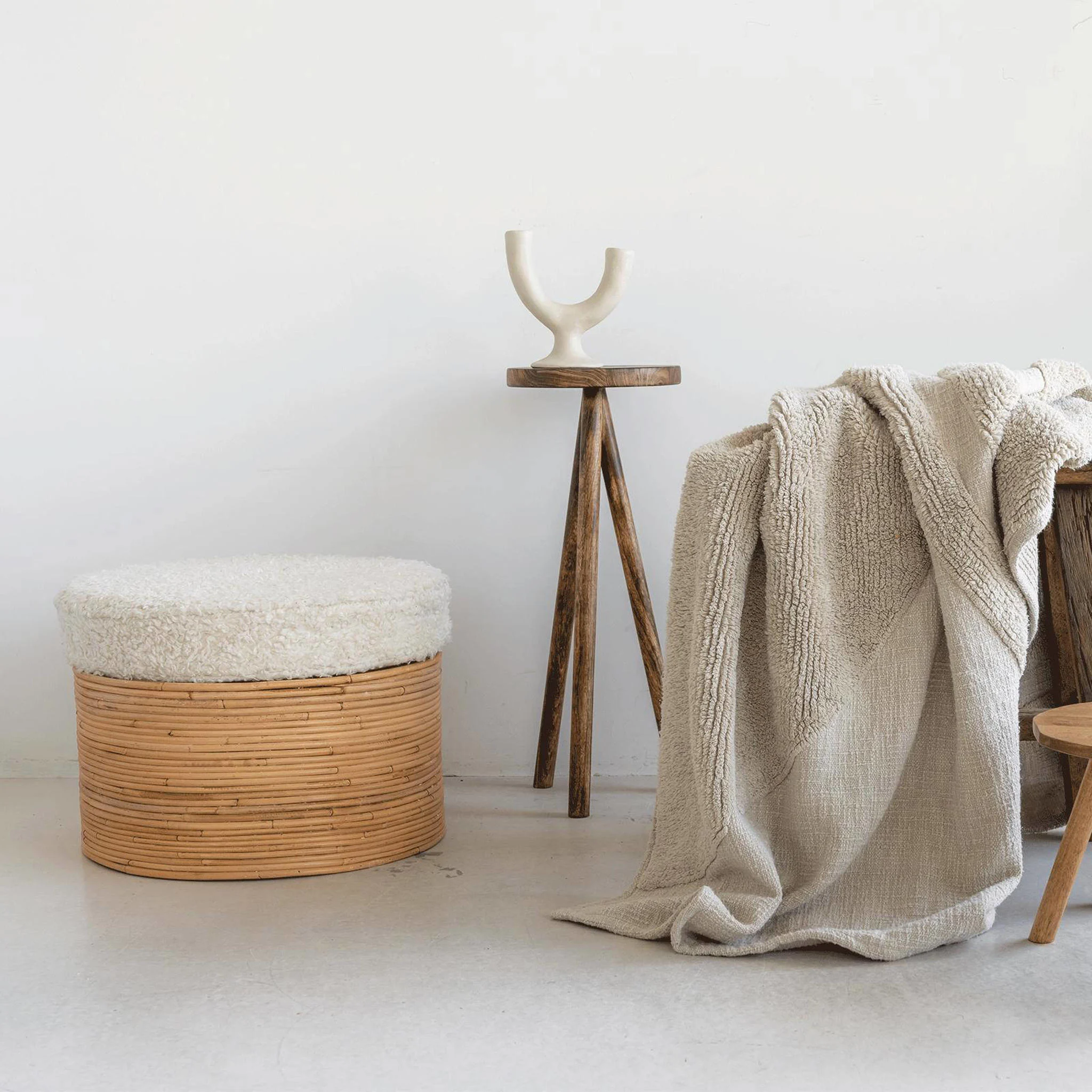 Rattan Pouf White