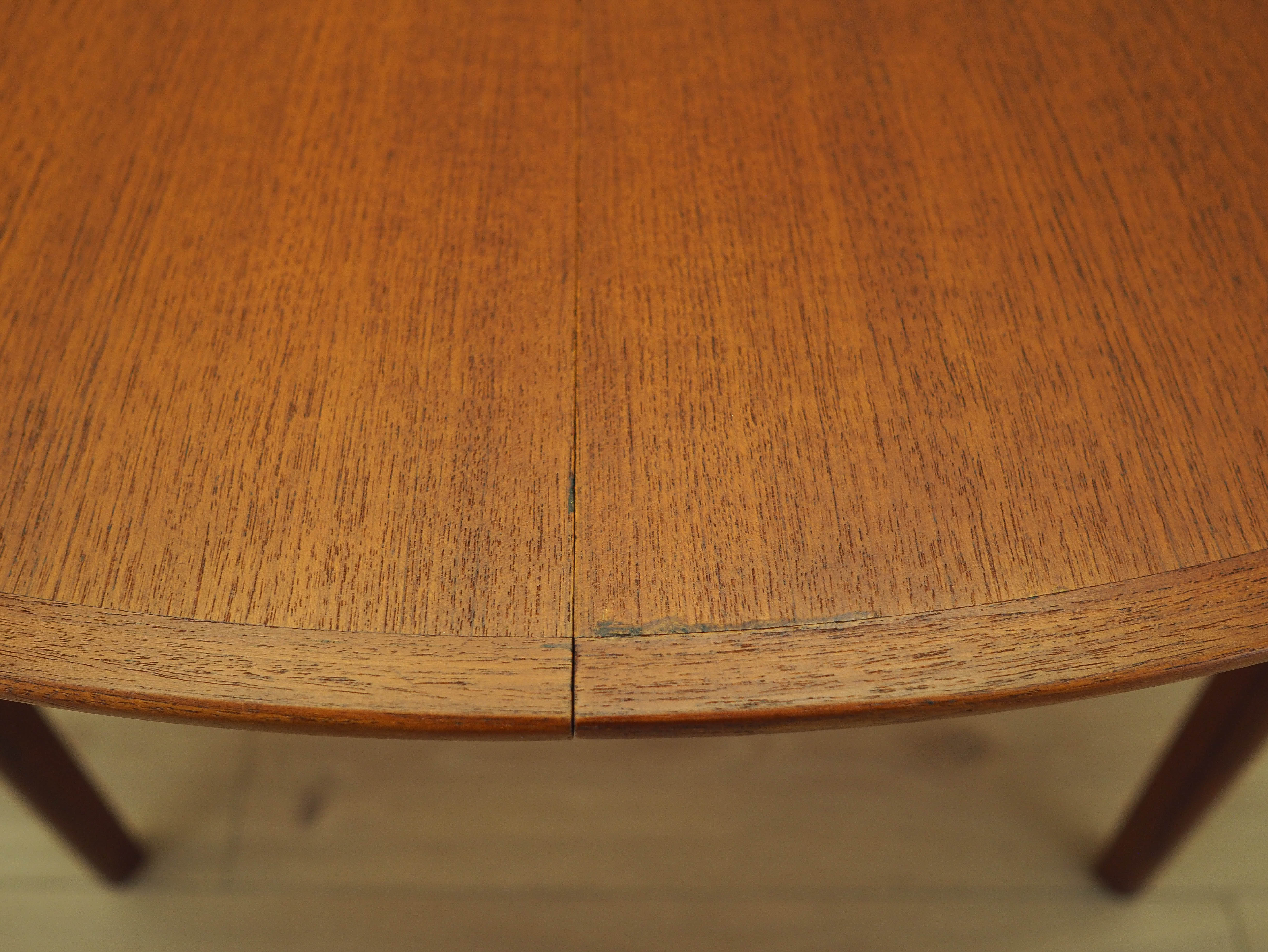 Round table Teak Brown