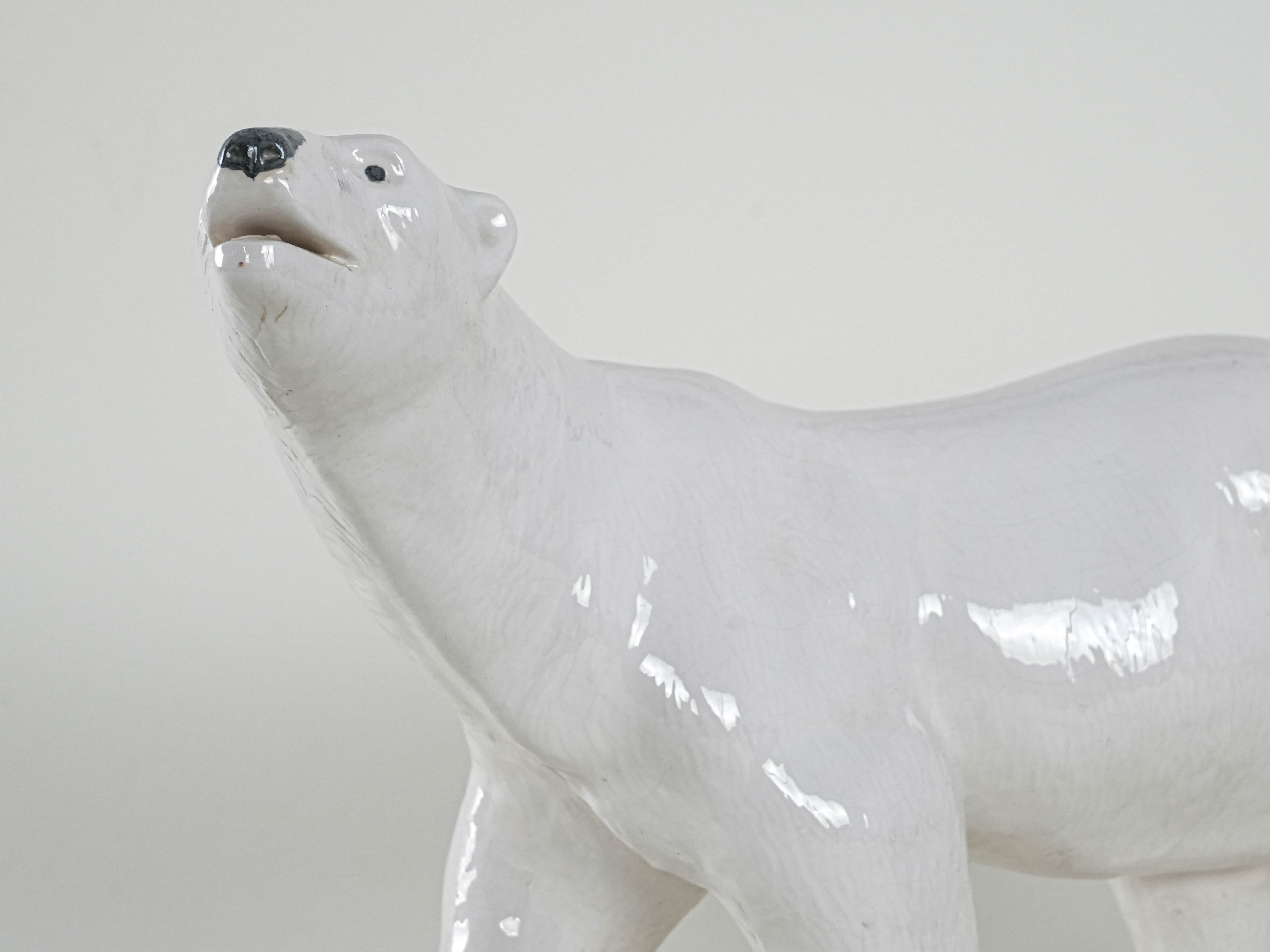 Eisbär Skulptur Keramik