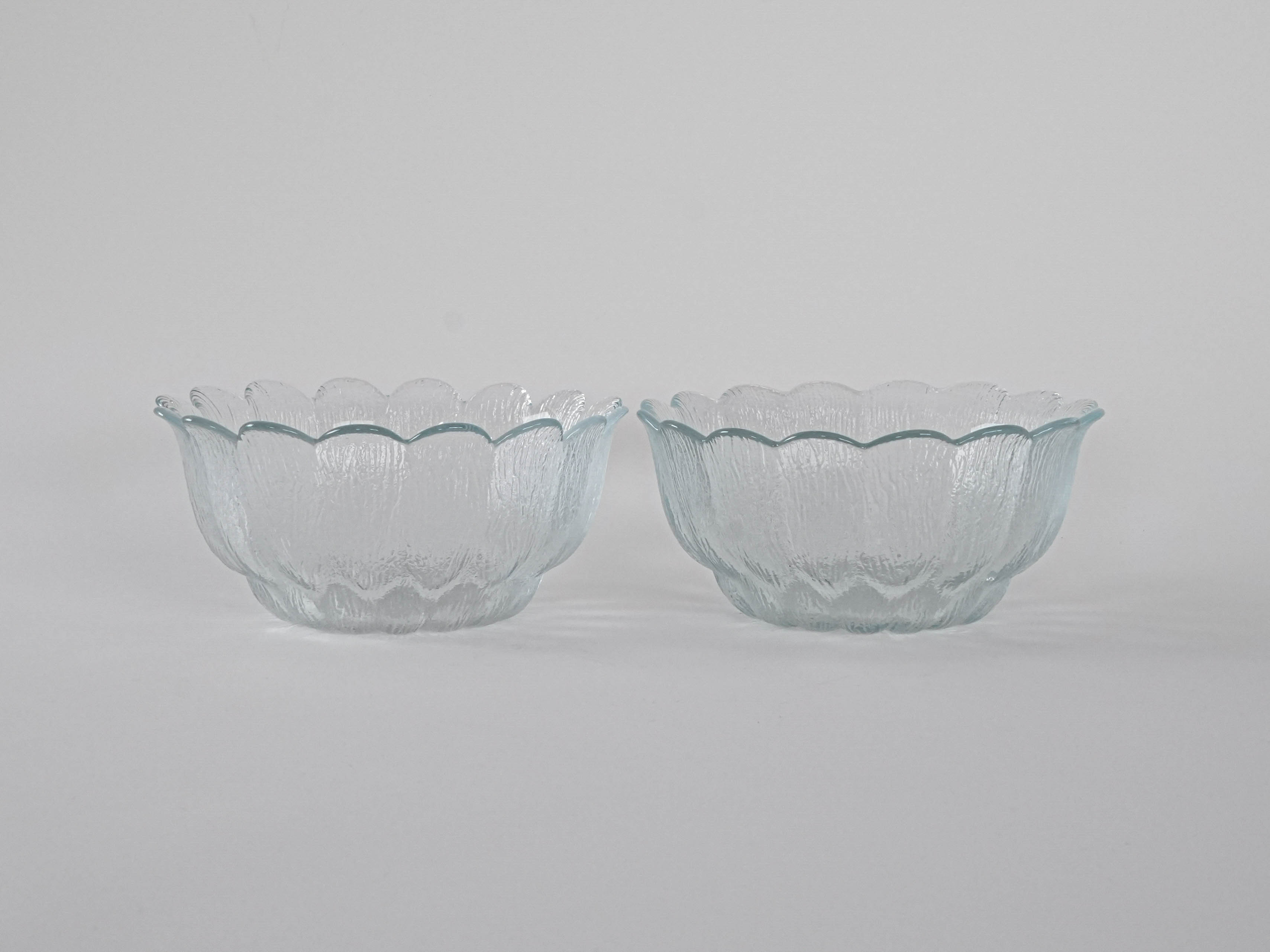 Glass bowl Transparent