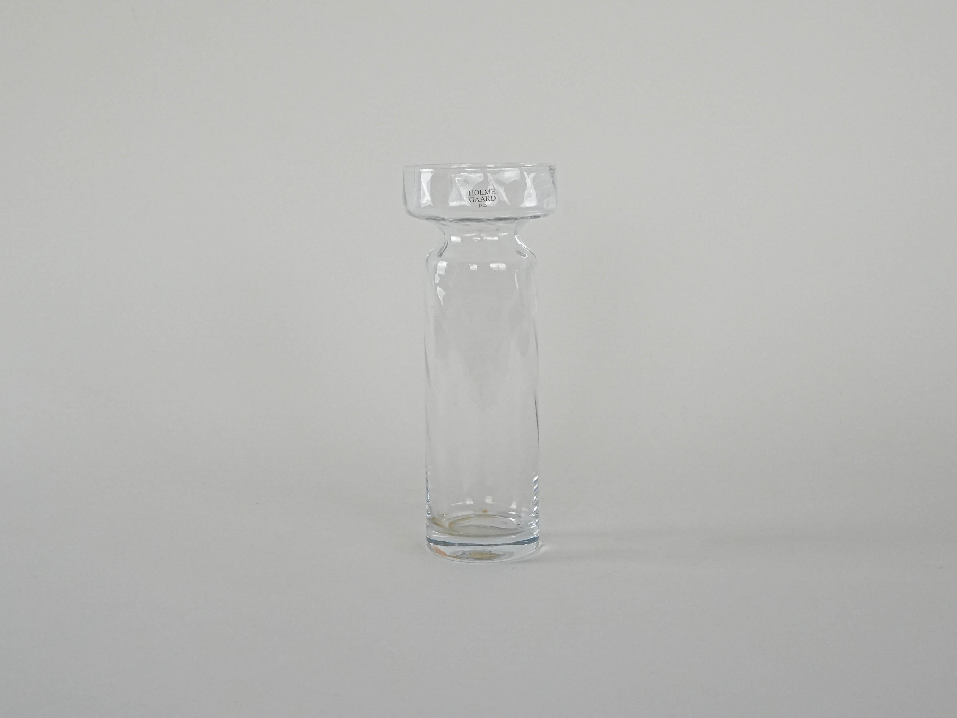 Glass vase Transparent