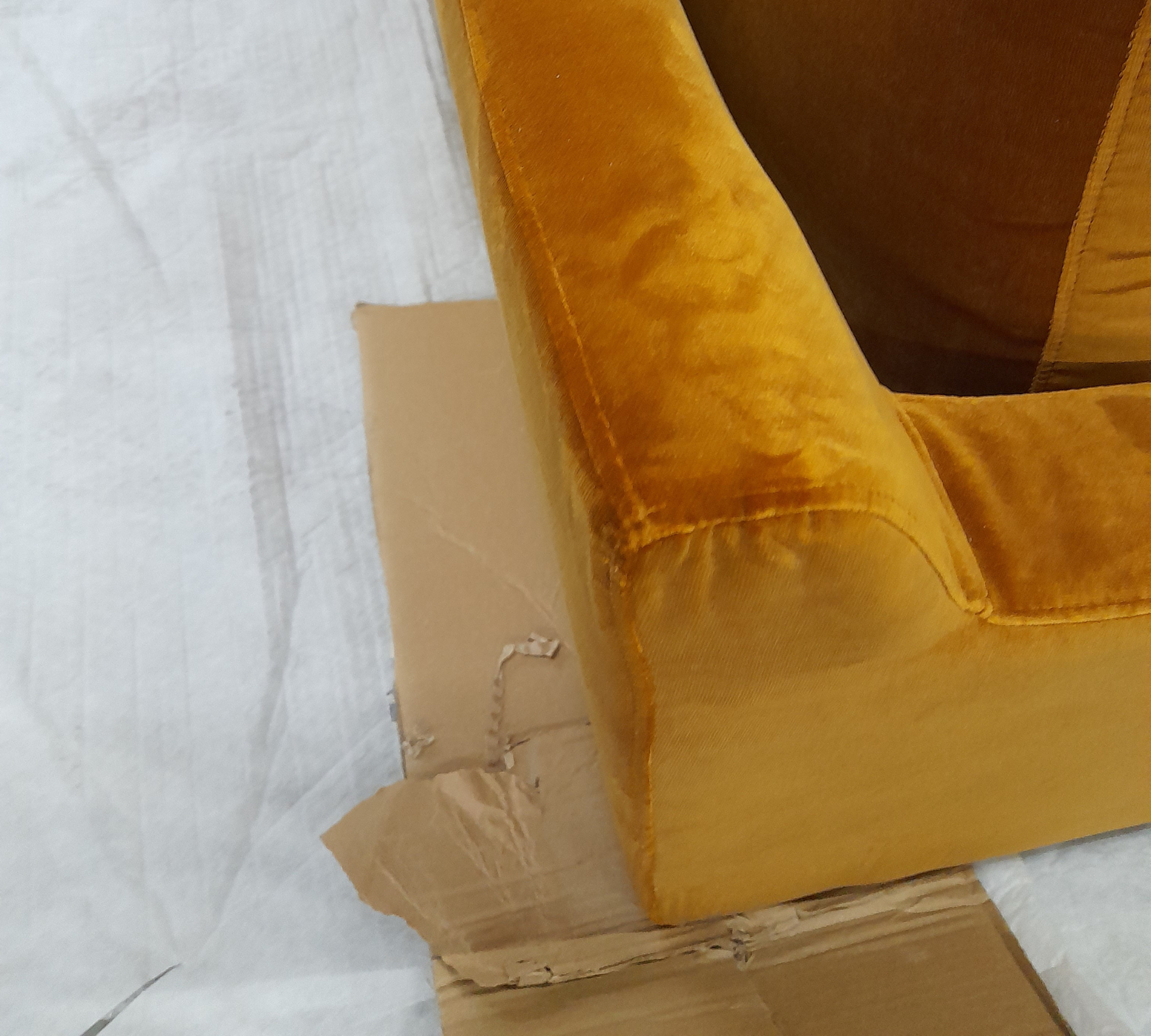 Astha 3-Sitzer Sofa Velours Matt Amber