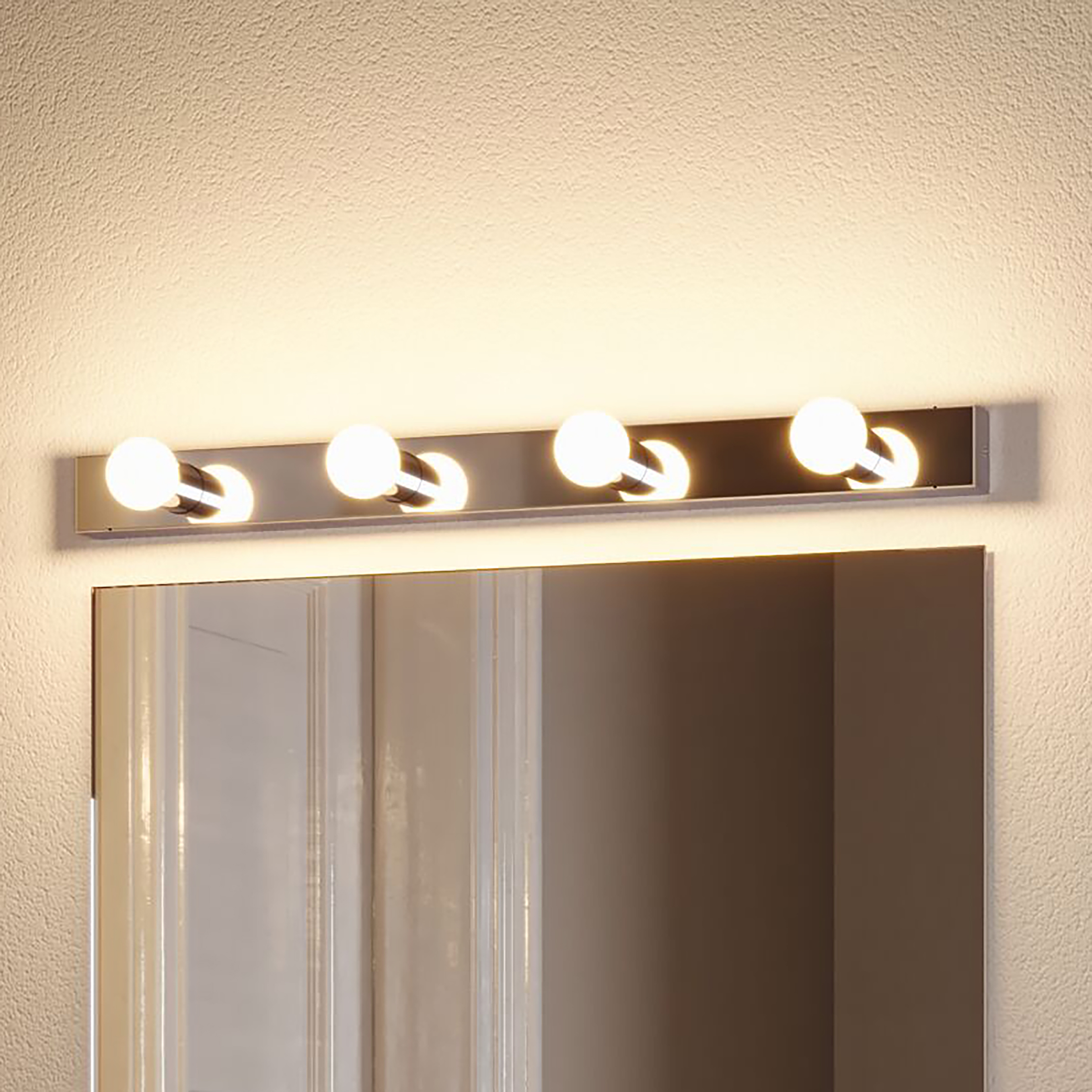 4-Light Regula II Type A Wall Lamp Aluminum Chrome
