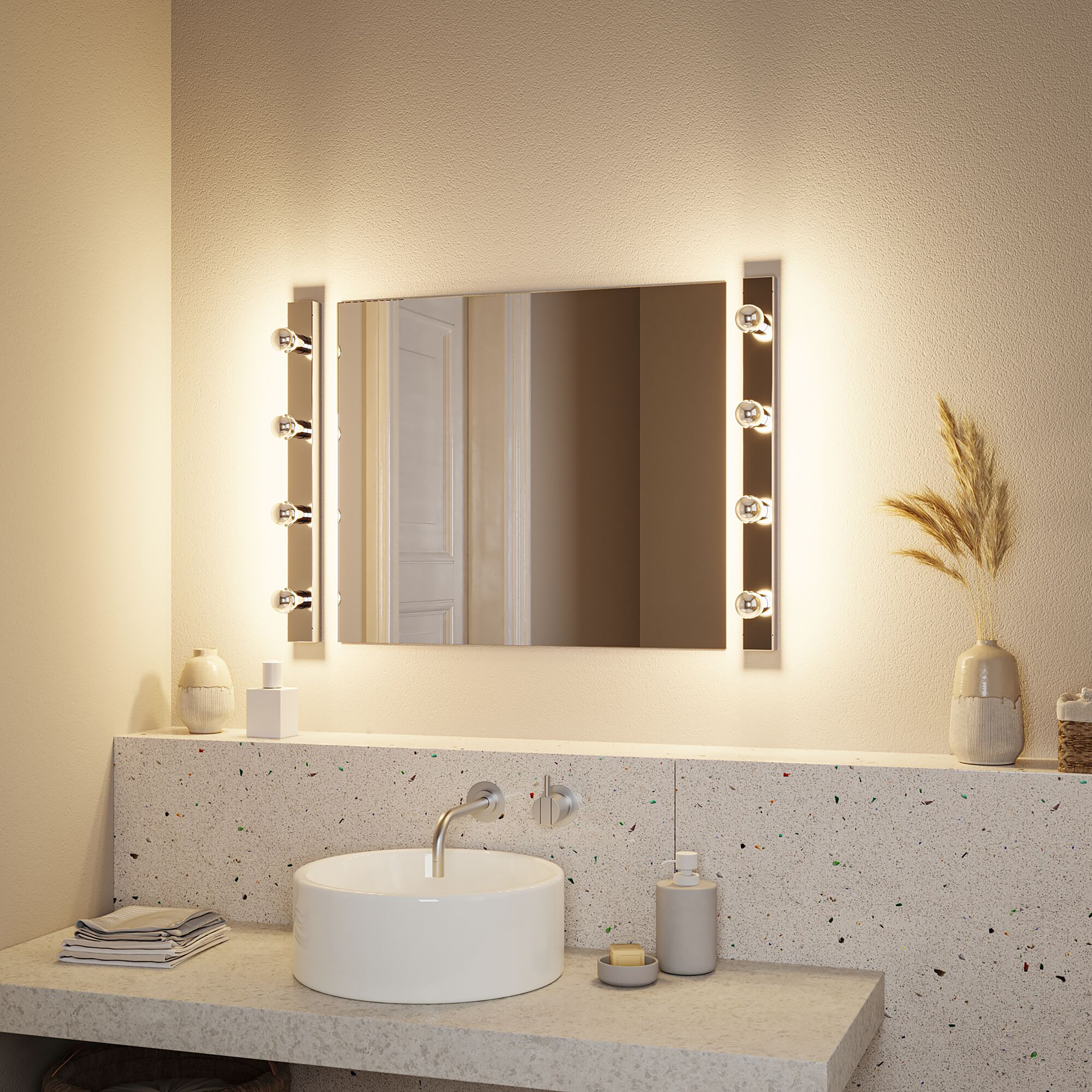 4-Light Regula II Type A Wall Lamp Aluminum Chrome