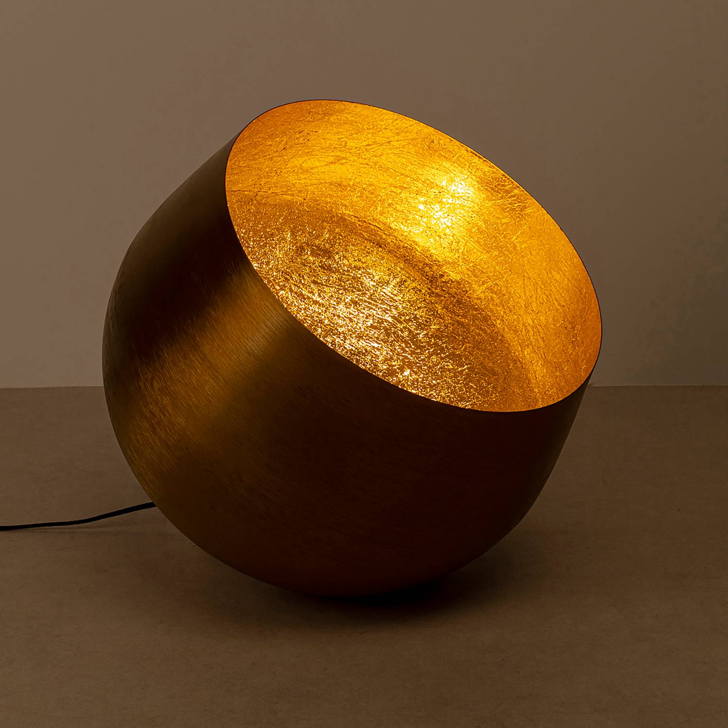 Apollon Typ C Bodenleuchte Stahl Gold