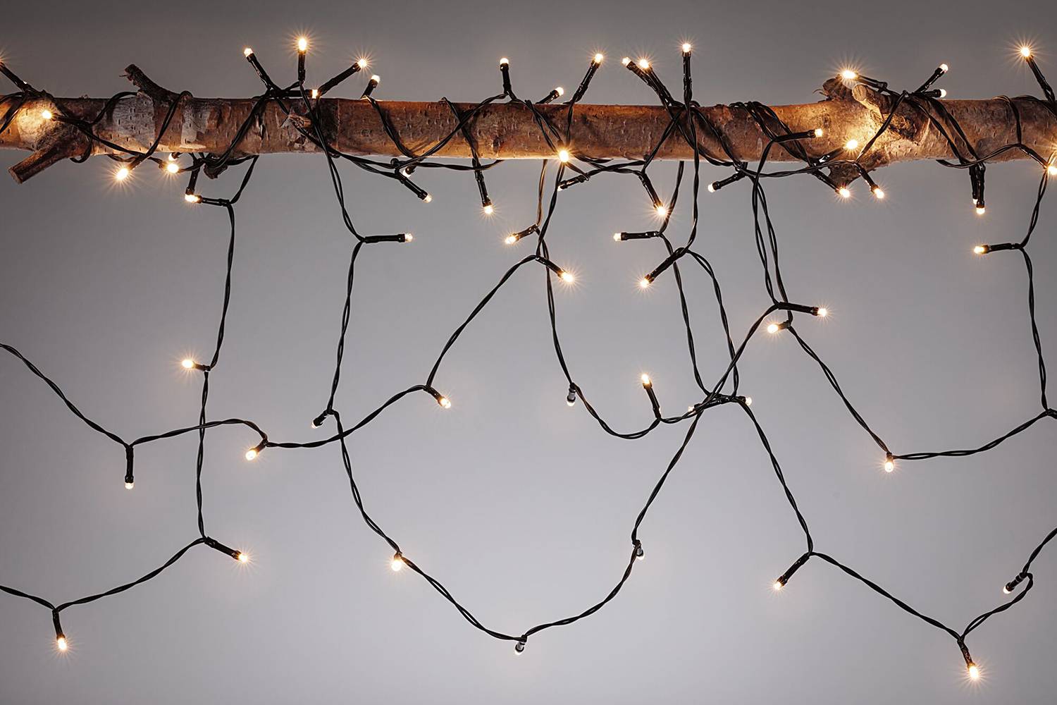 Solar-Lichterkette Aurinka Kunststoff Schwarz Breite: 790 cm