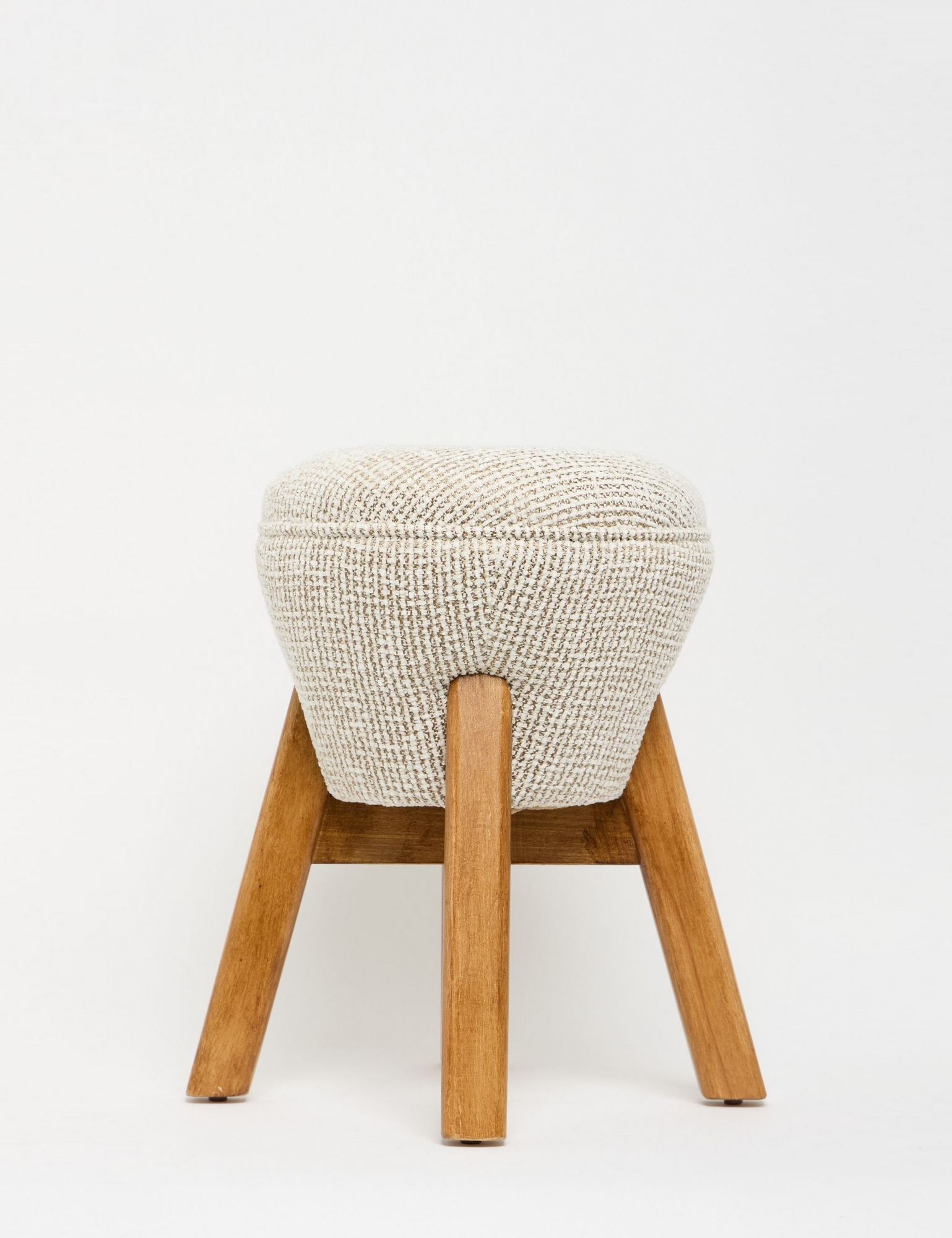Sgabello Hermod Tessuto Crema Noce