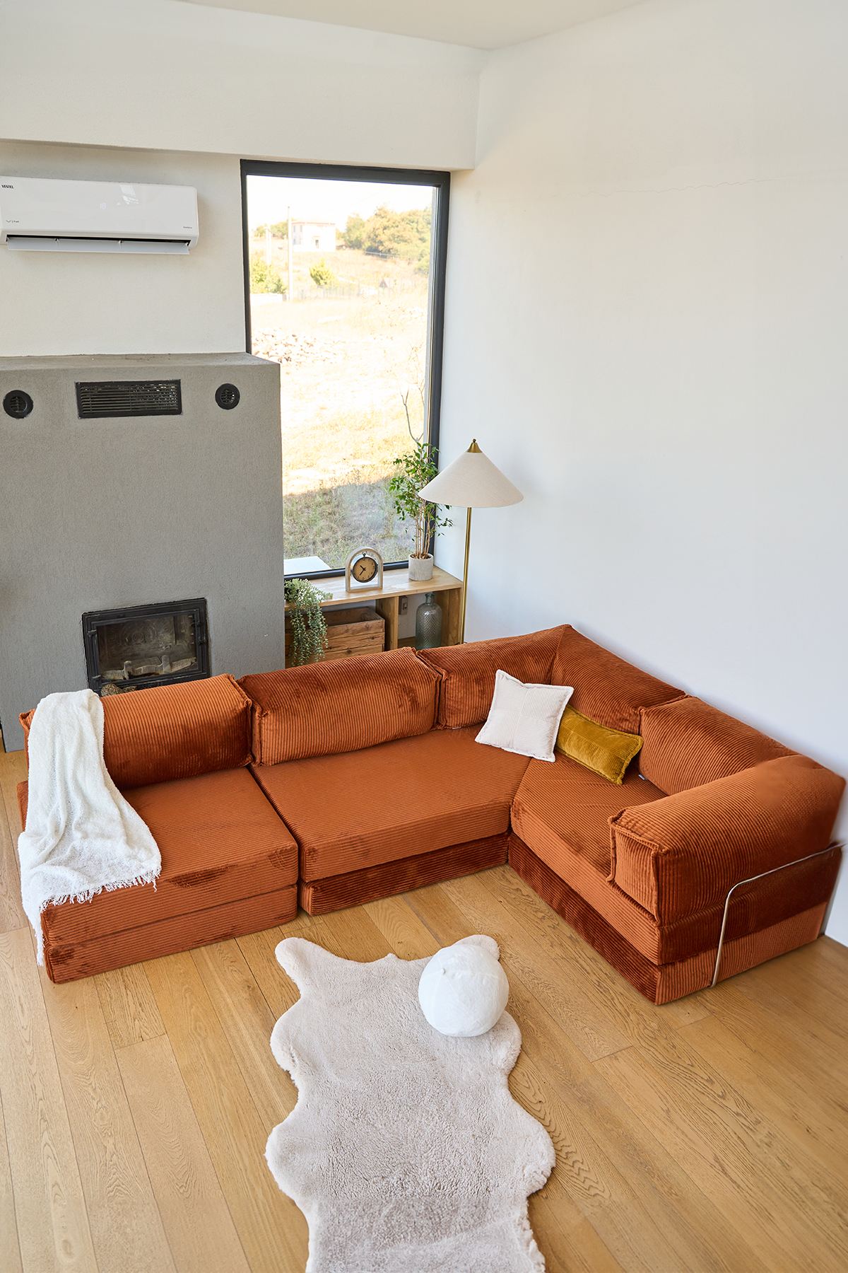 Kanyon Corner Sofa Bed Corduroy Brick Red