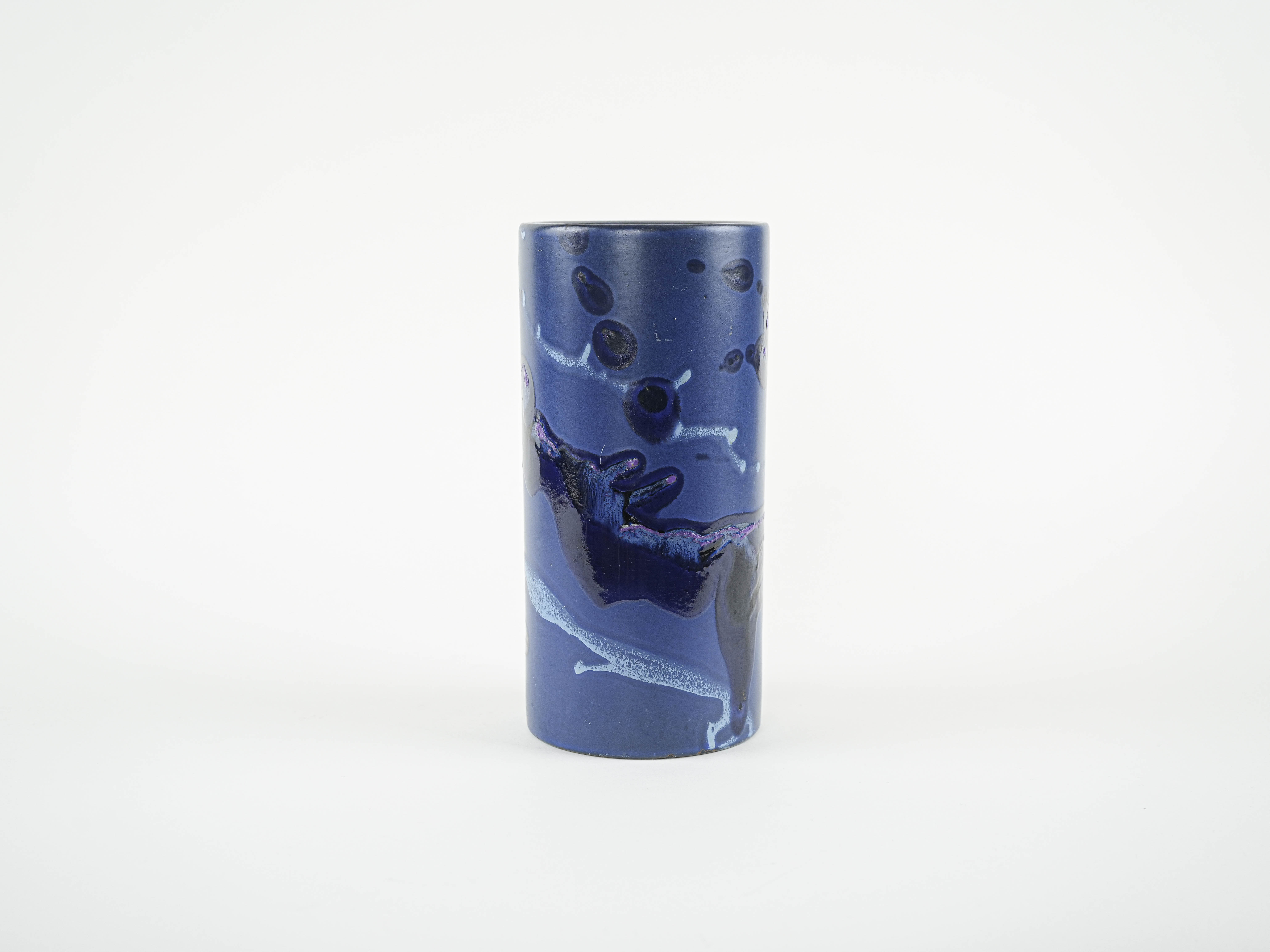 Cylindrical vase 1970s