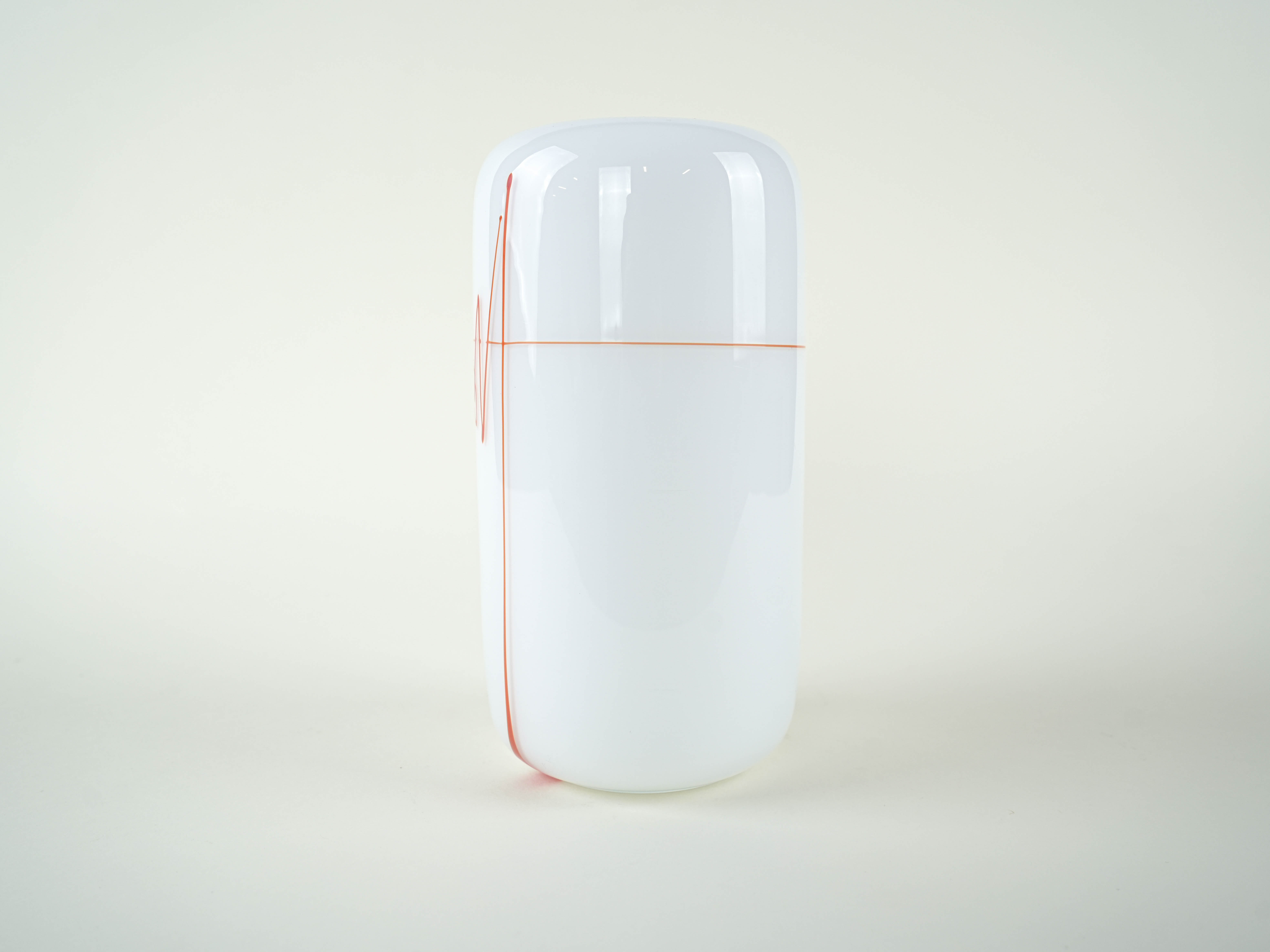 Vase Mattglas Weiß Rot 1970er Jahre