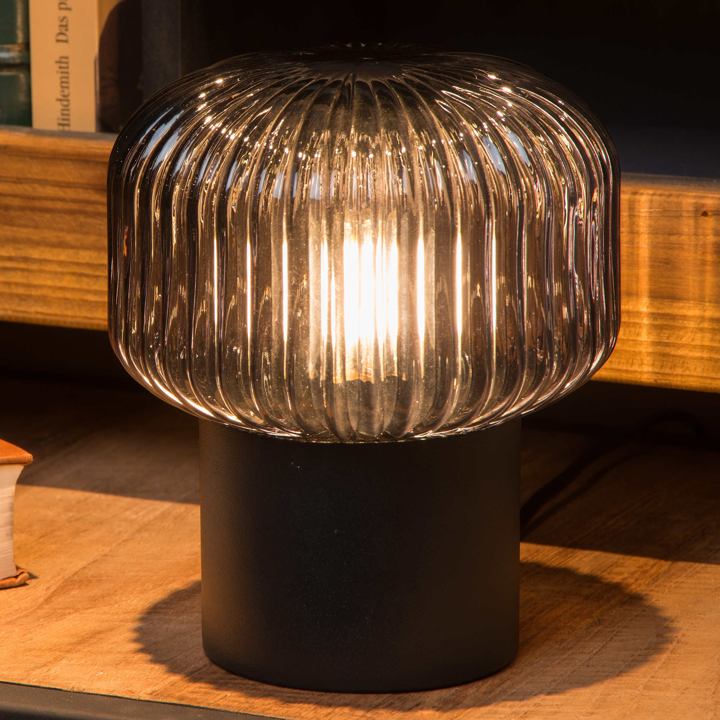 Jany Table Lamp Aluminum Opal Glass Black