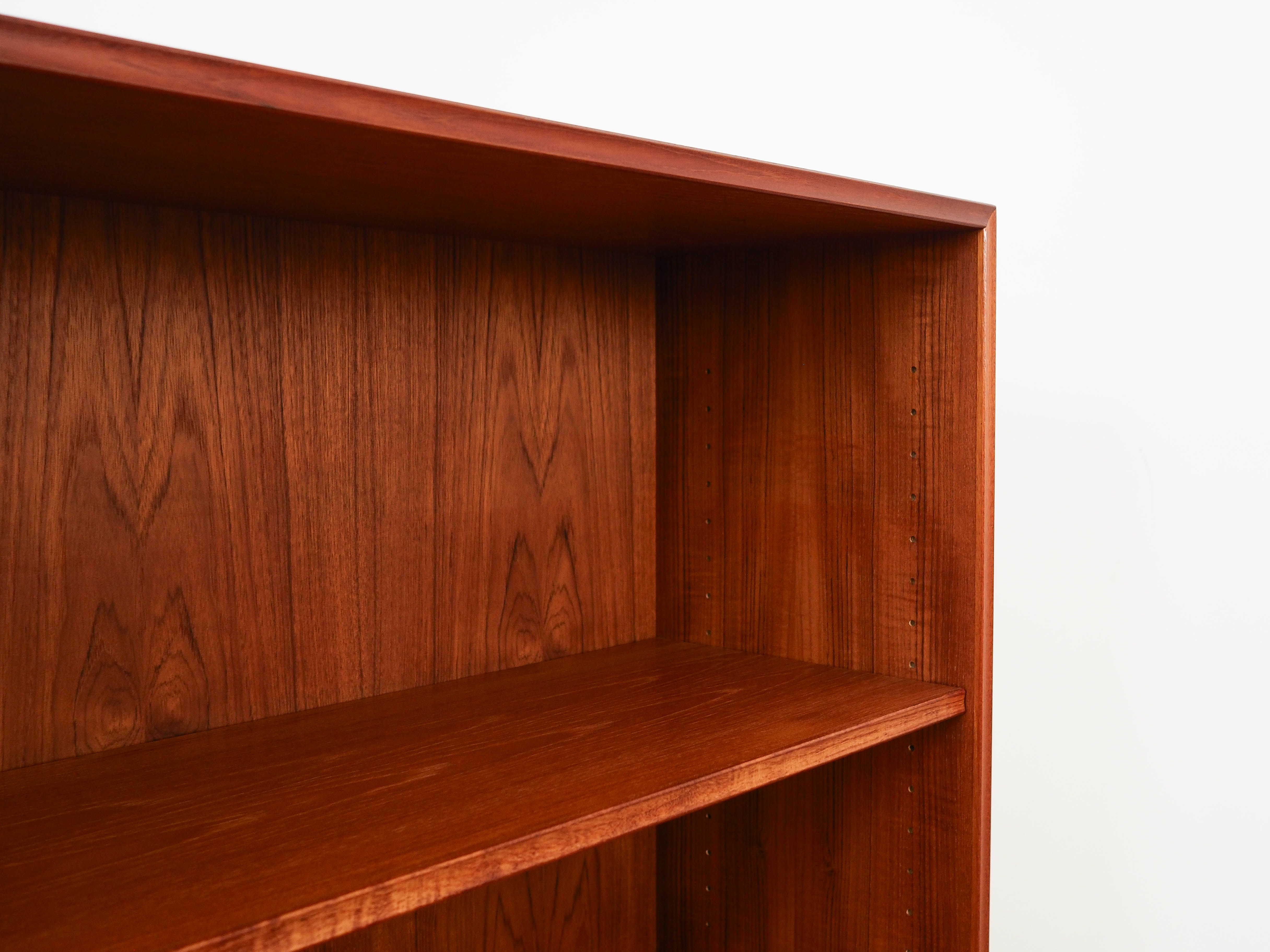 RT Furniture Bookshelf Teak Veneer 1970s