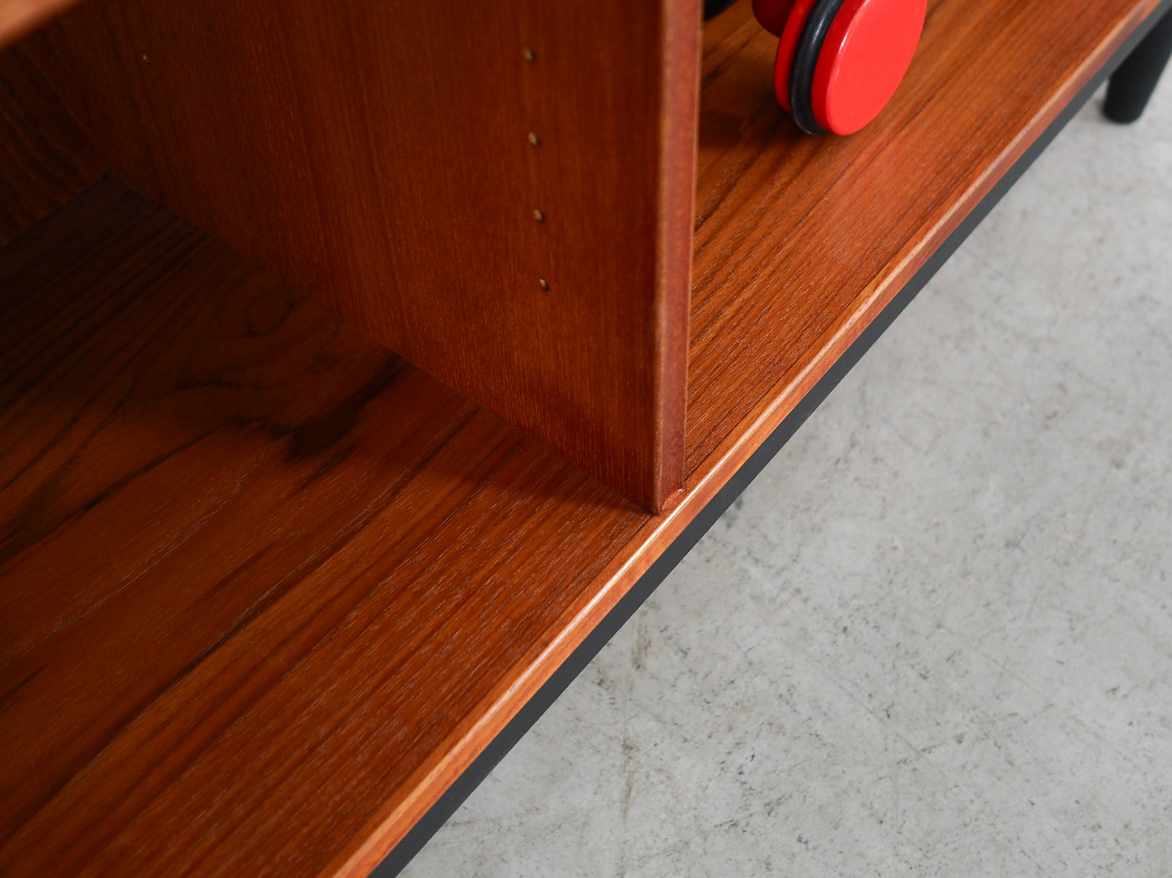 RT Furniture Bookshelf Teak Veneer 1970s