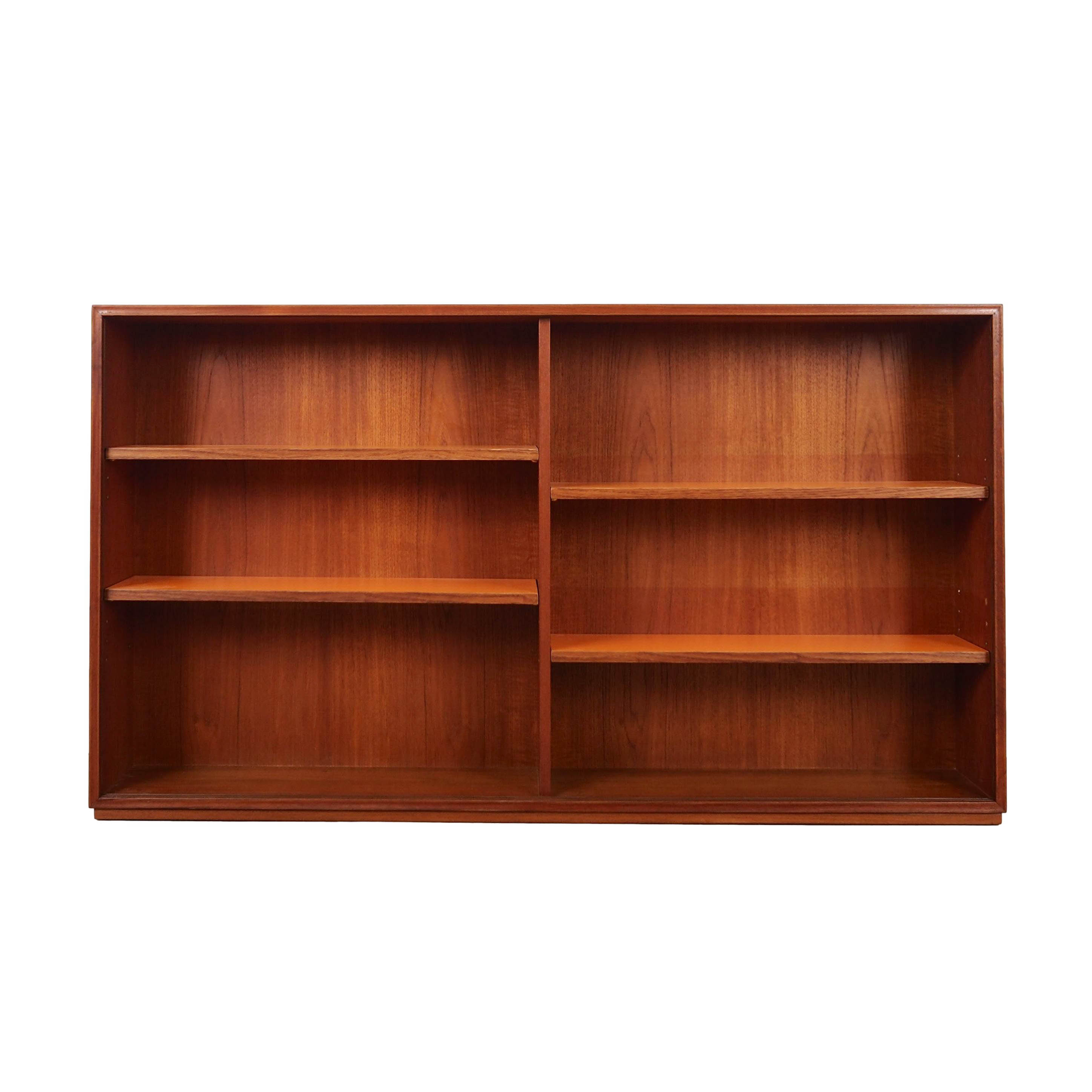 RT Möbel Bücherregal Teakfurnier 1970er Jahre