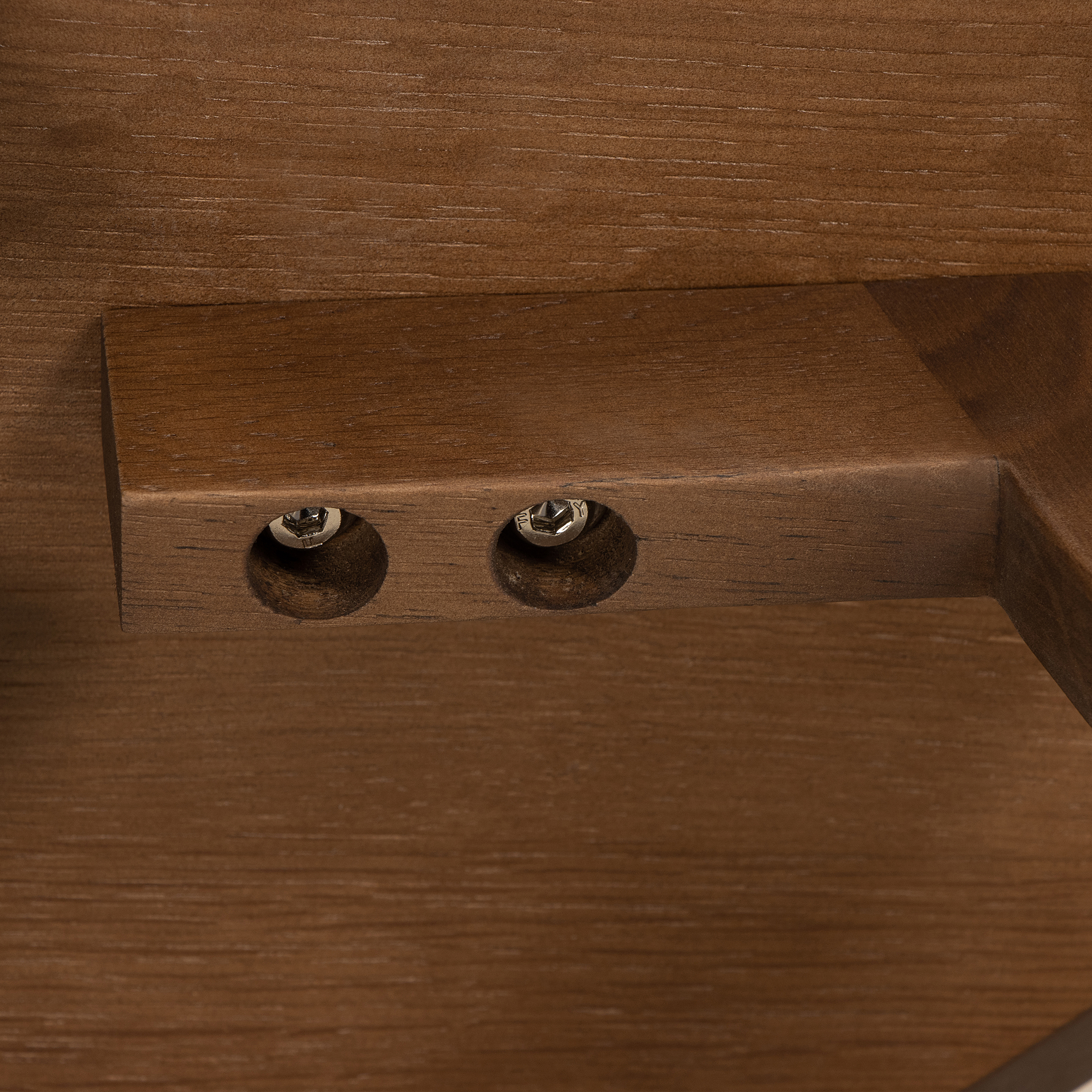 Fabianki Side Table Walnut Ø48 cm