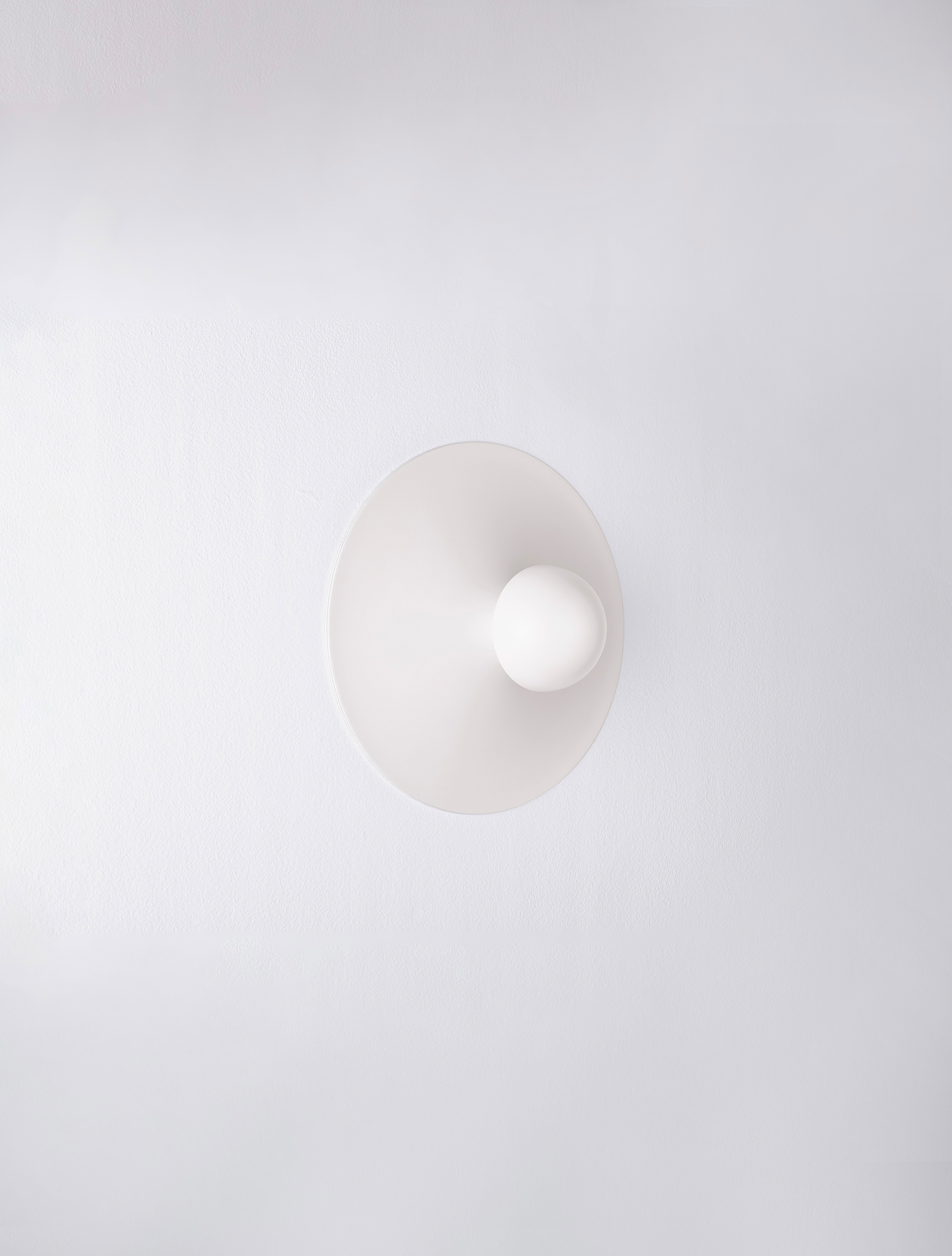 Edem Wall Lamp Aluminum White