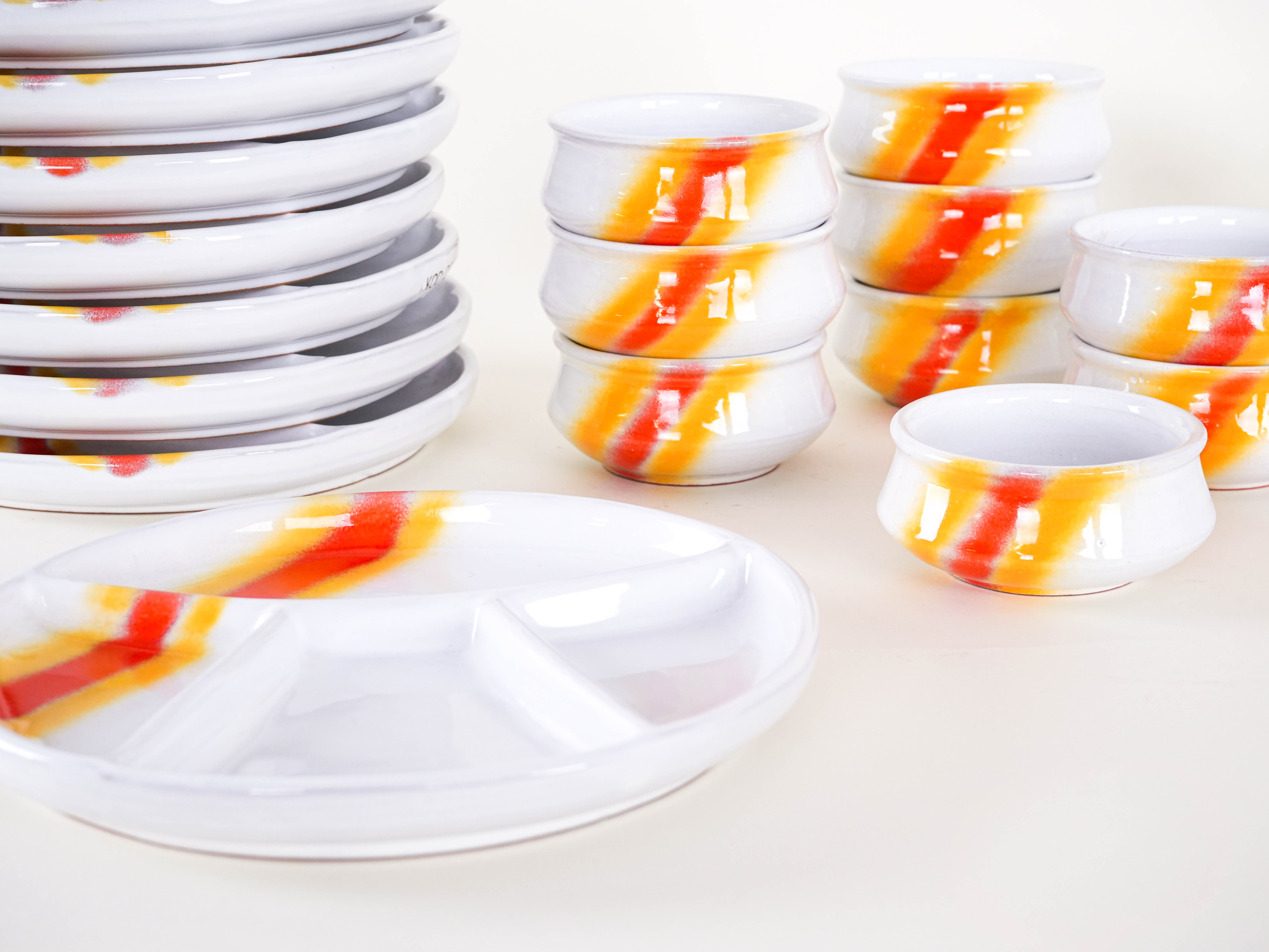 Servier-Set Weiß Orange 19 70er Jahre