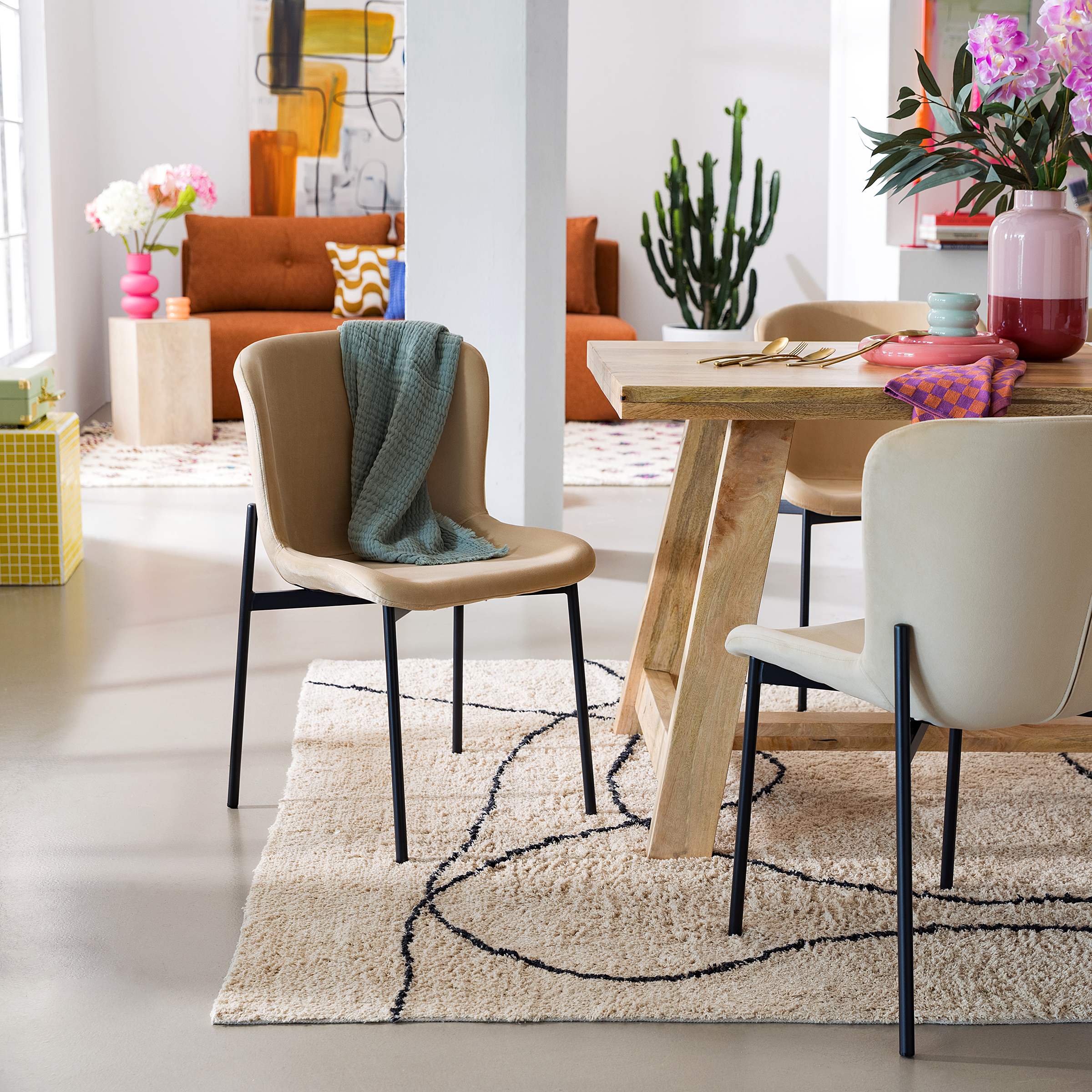 Mouzon Polsterstuhl 2er-Set Samt Walli Beige Schwarz