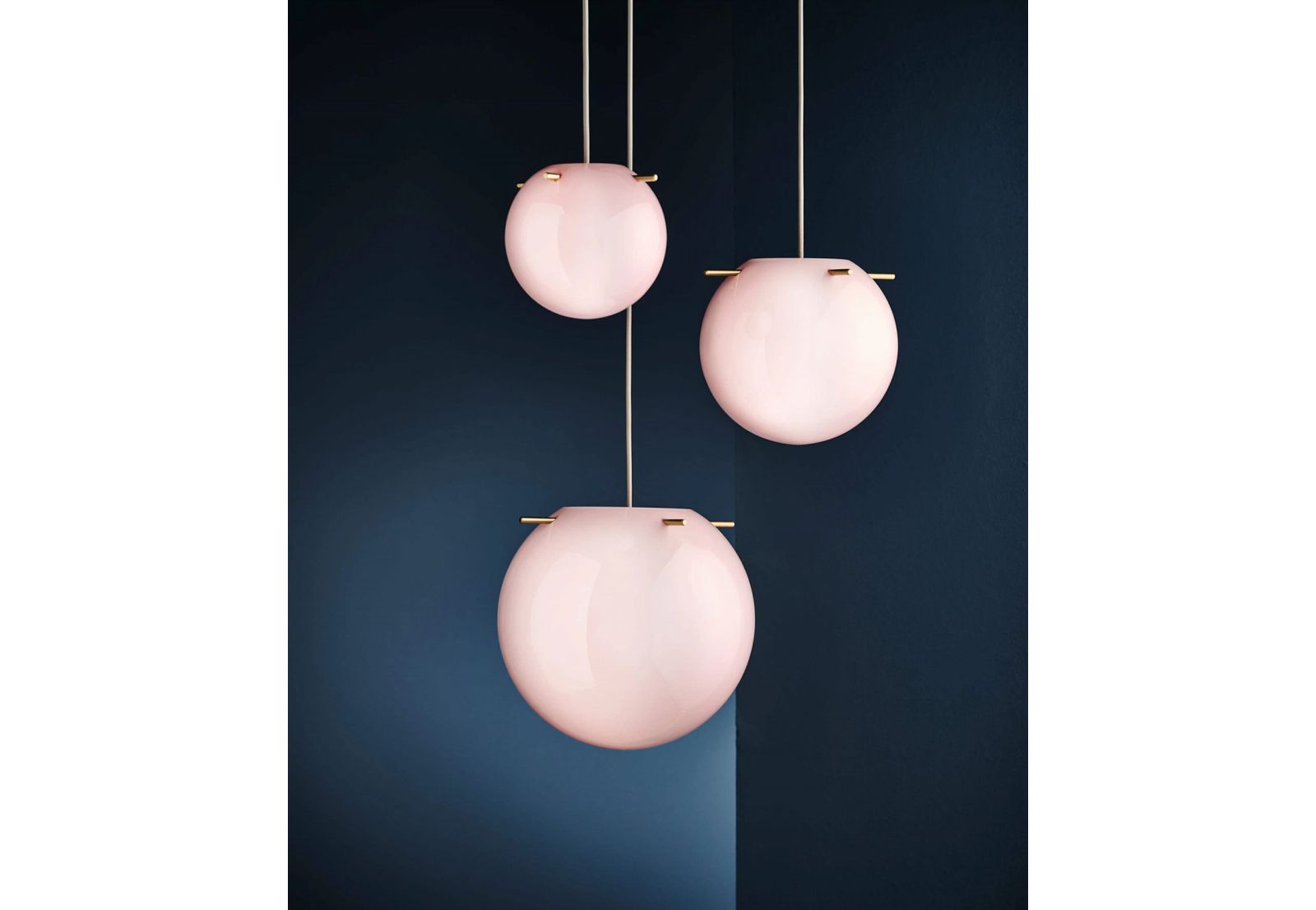 Pendant light Koi Ø32 Brass Opal Rose