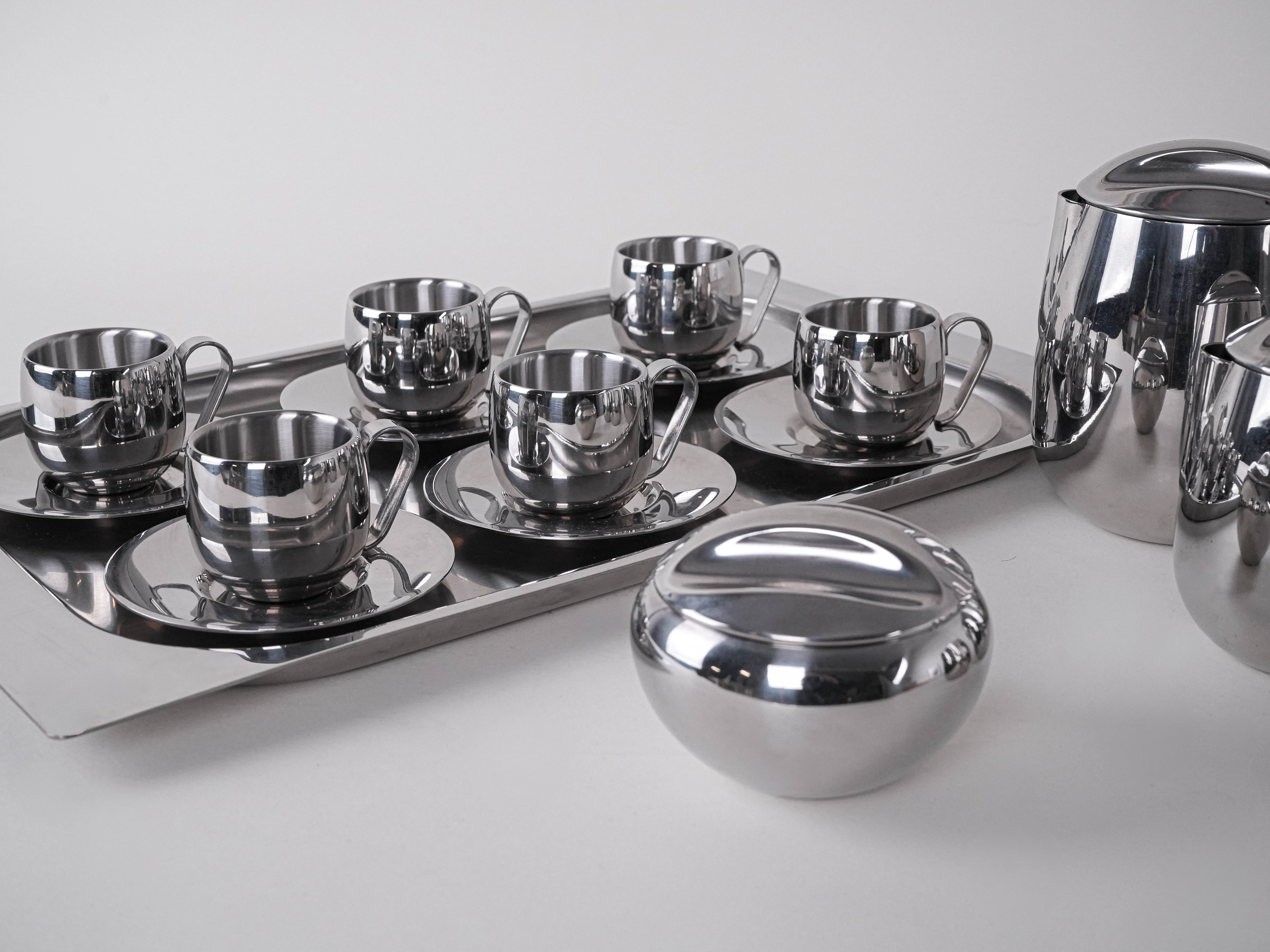 Kaffee- und Tee-Service Silber