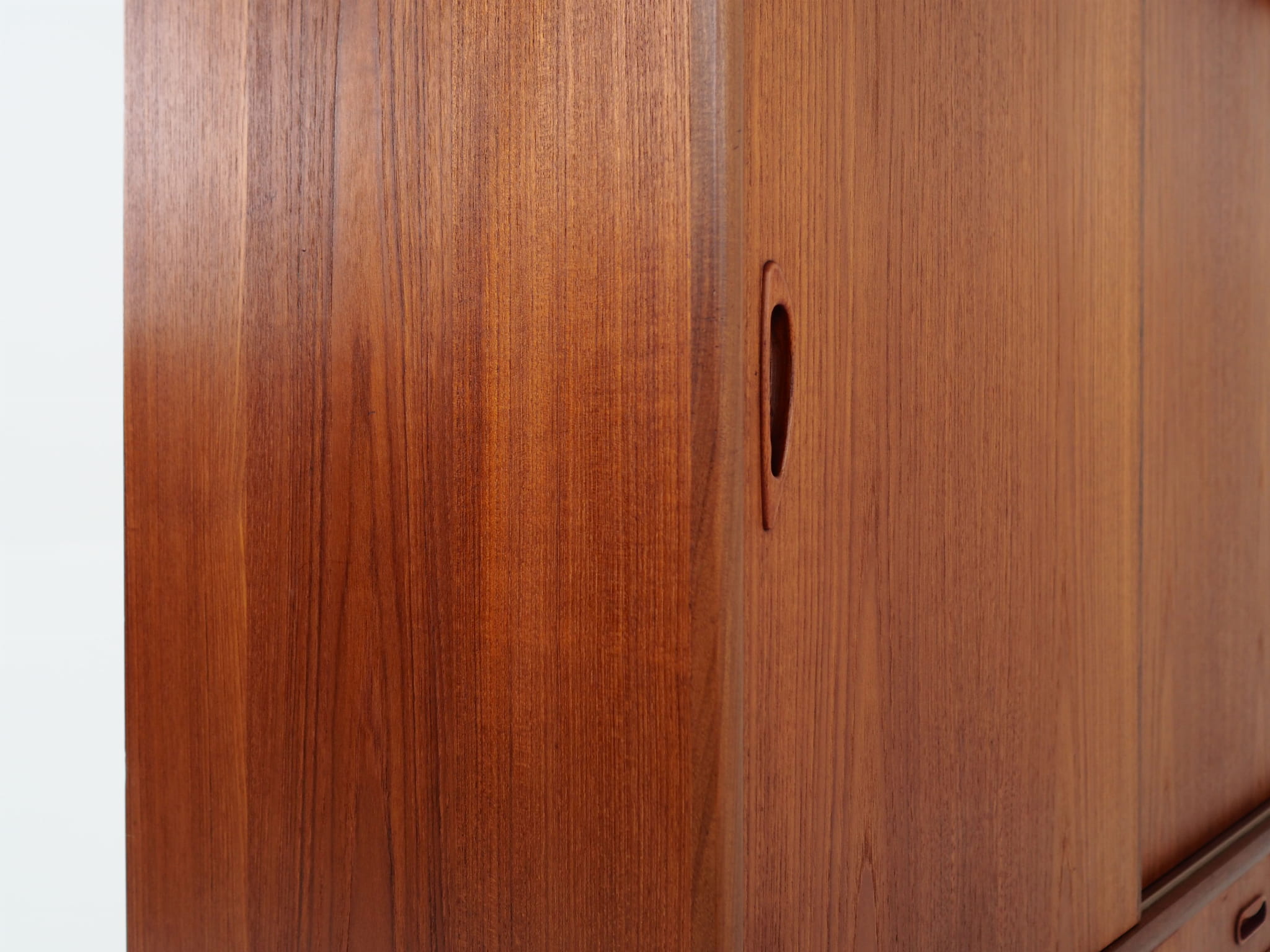 Vintage Highboard Teakholz Braun 1970er Jahre