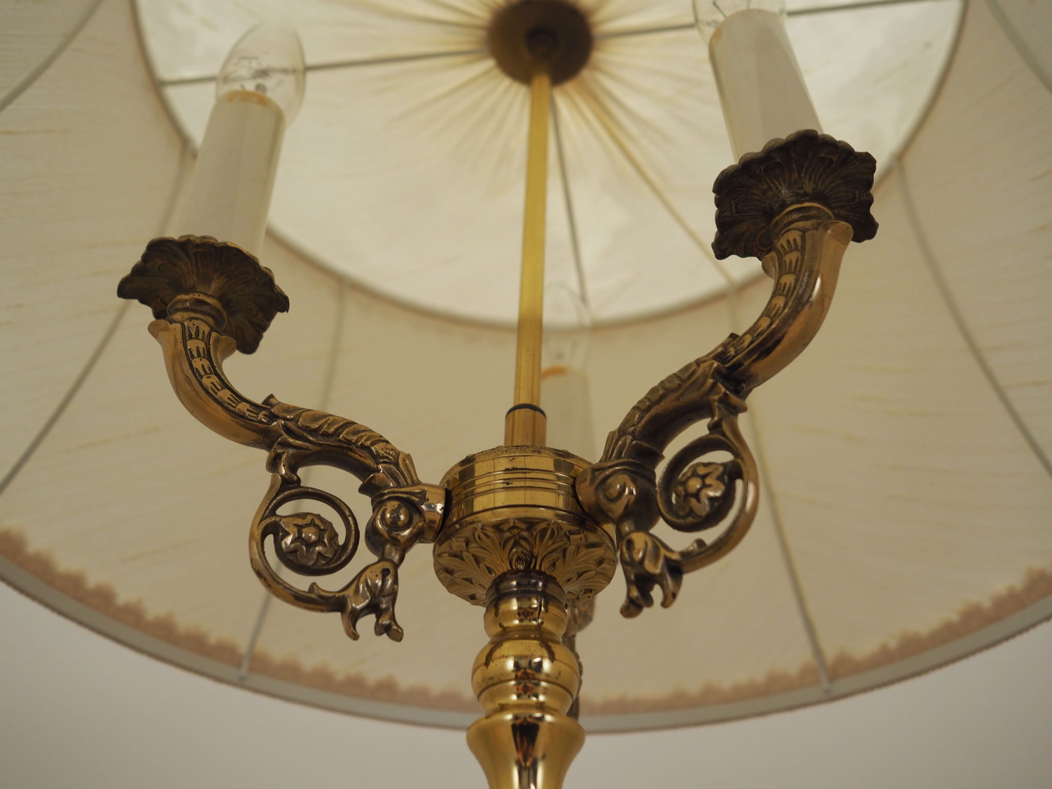 Vintage Stehlampe Metall Textil Weiß 1970er Jahre
