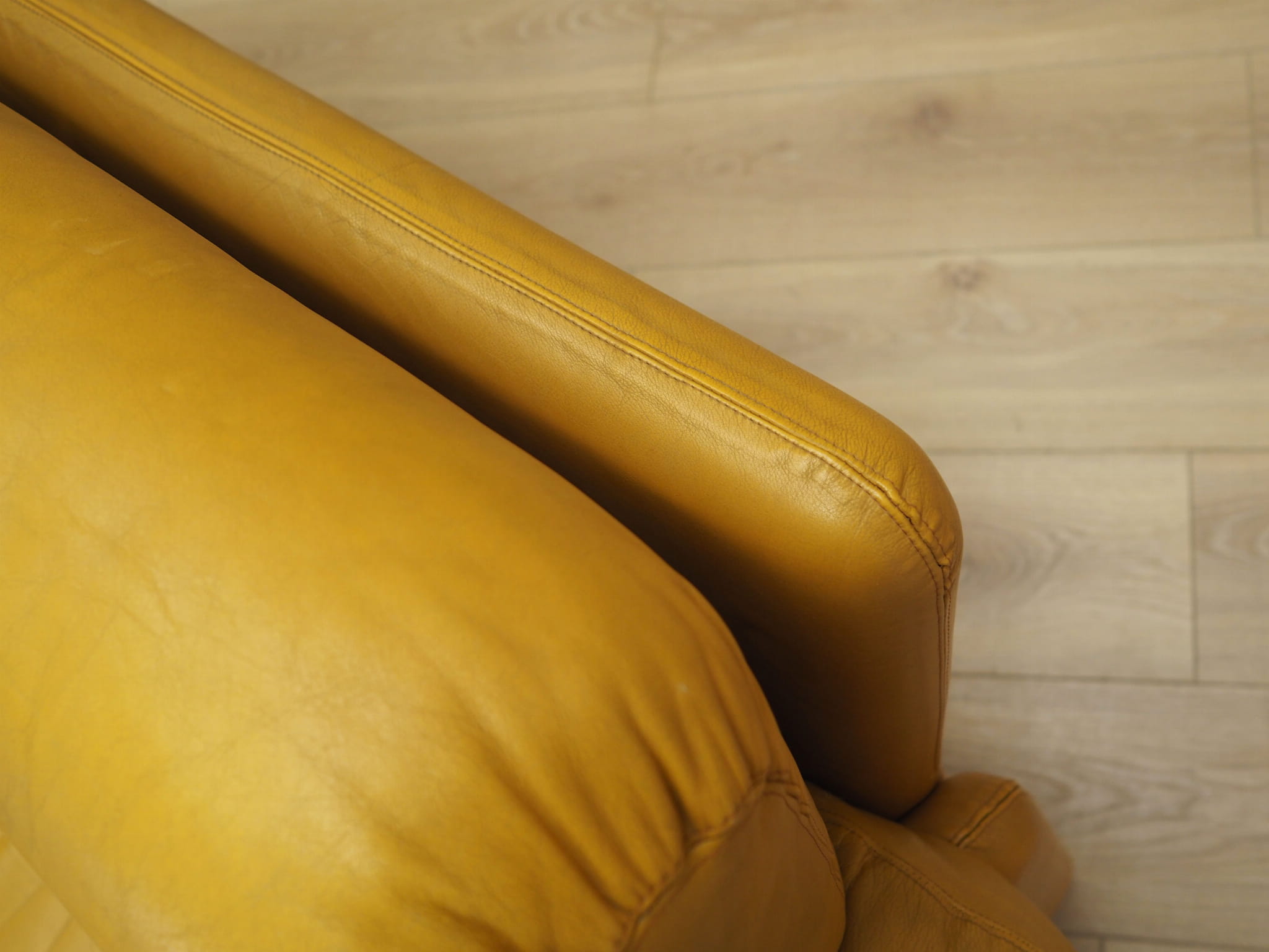 2-Sitzer Sofa Leder Gelb 1960er Jahre