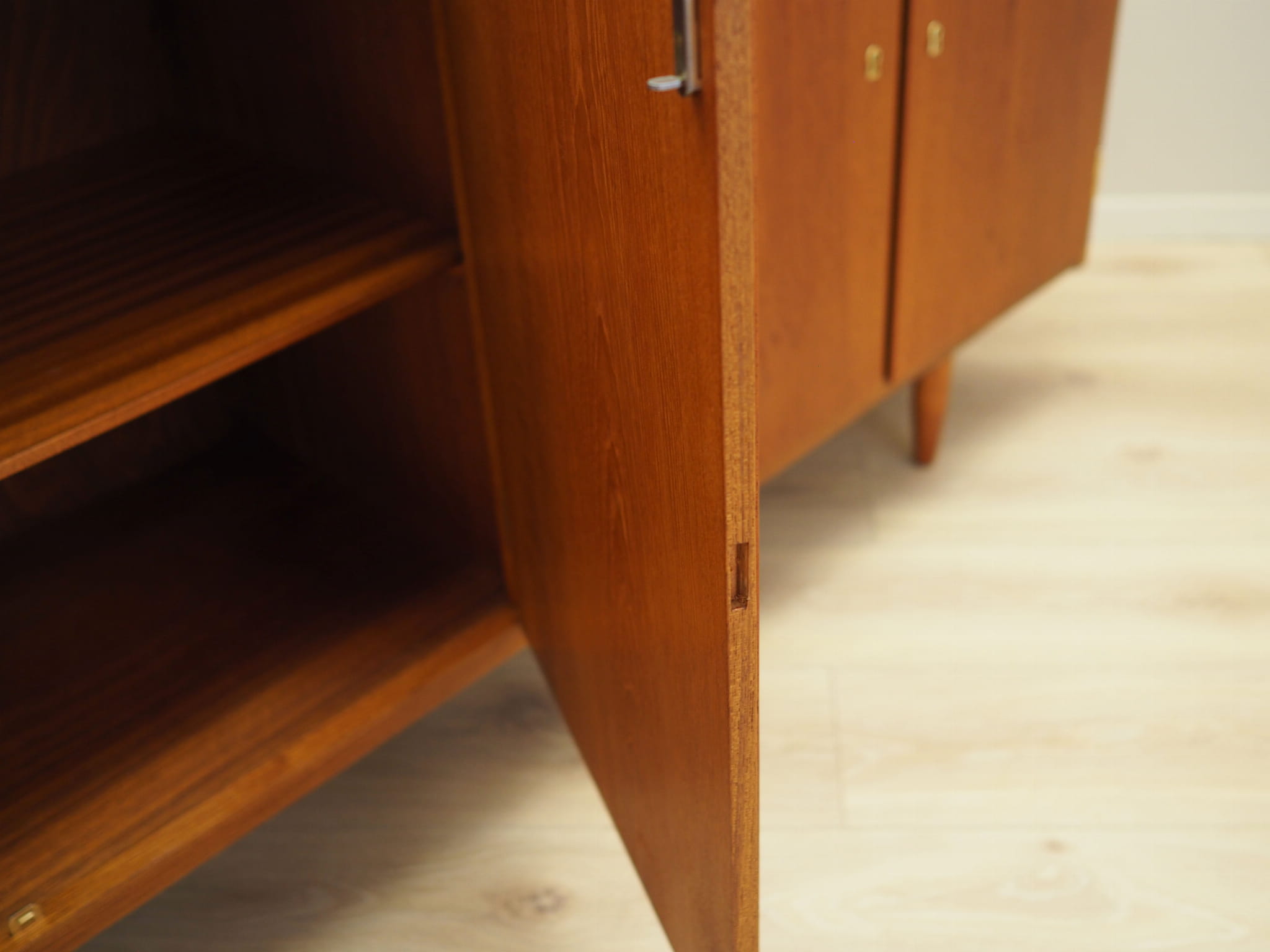 Vintage Sideboard Teakholz Braun 1960er Jahre