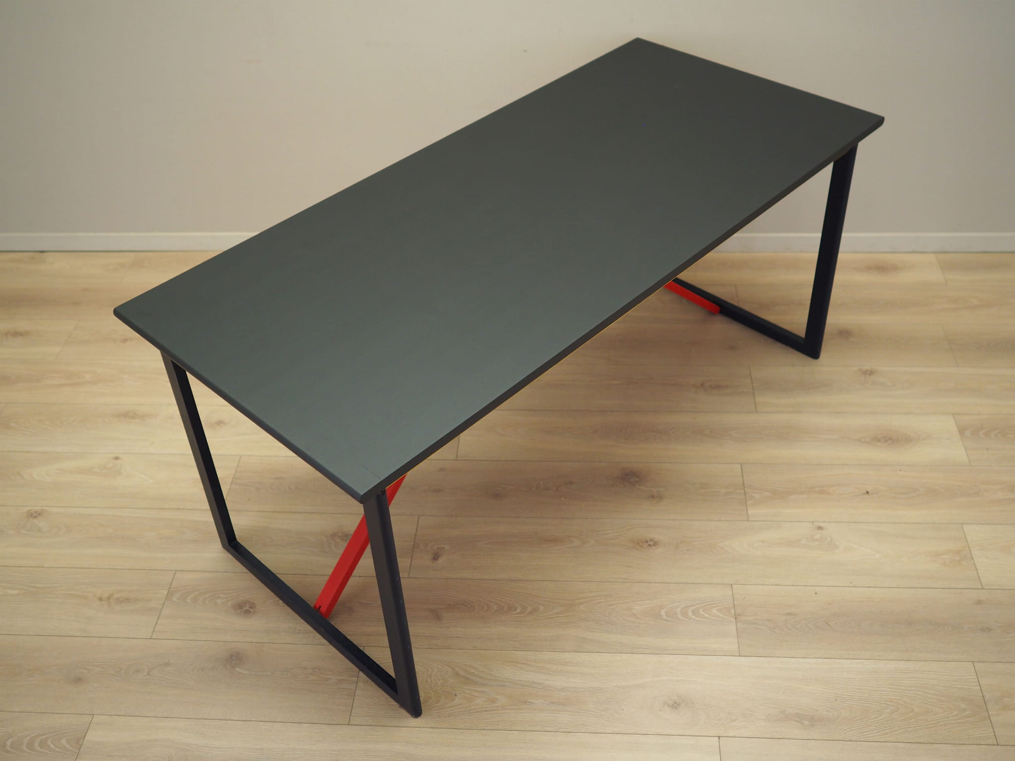 Desk Acacia wood 1980s