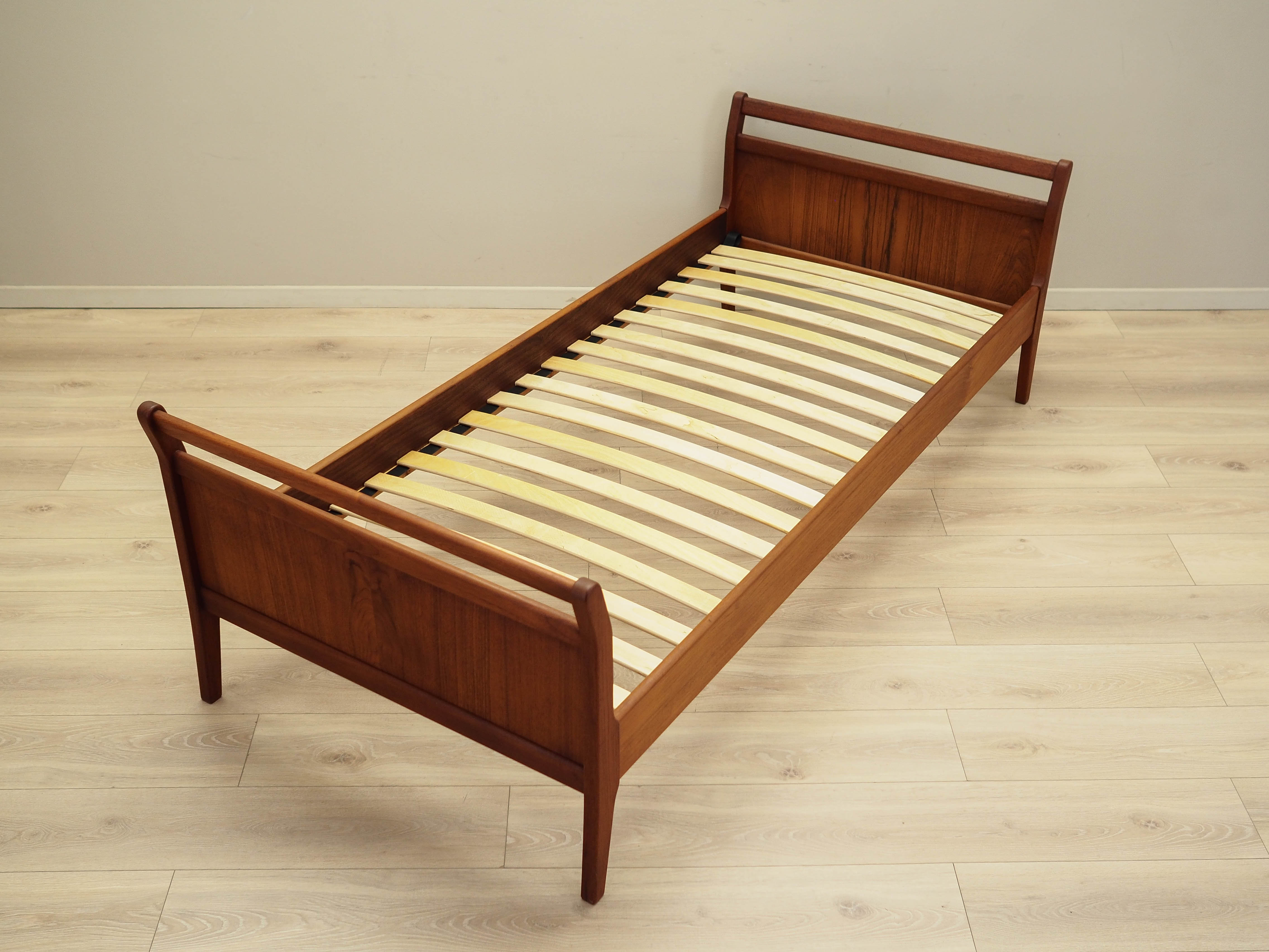Bett Teakholz Braun 1970er Jahre