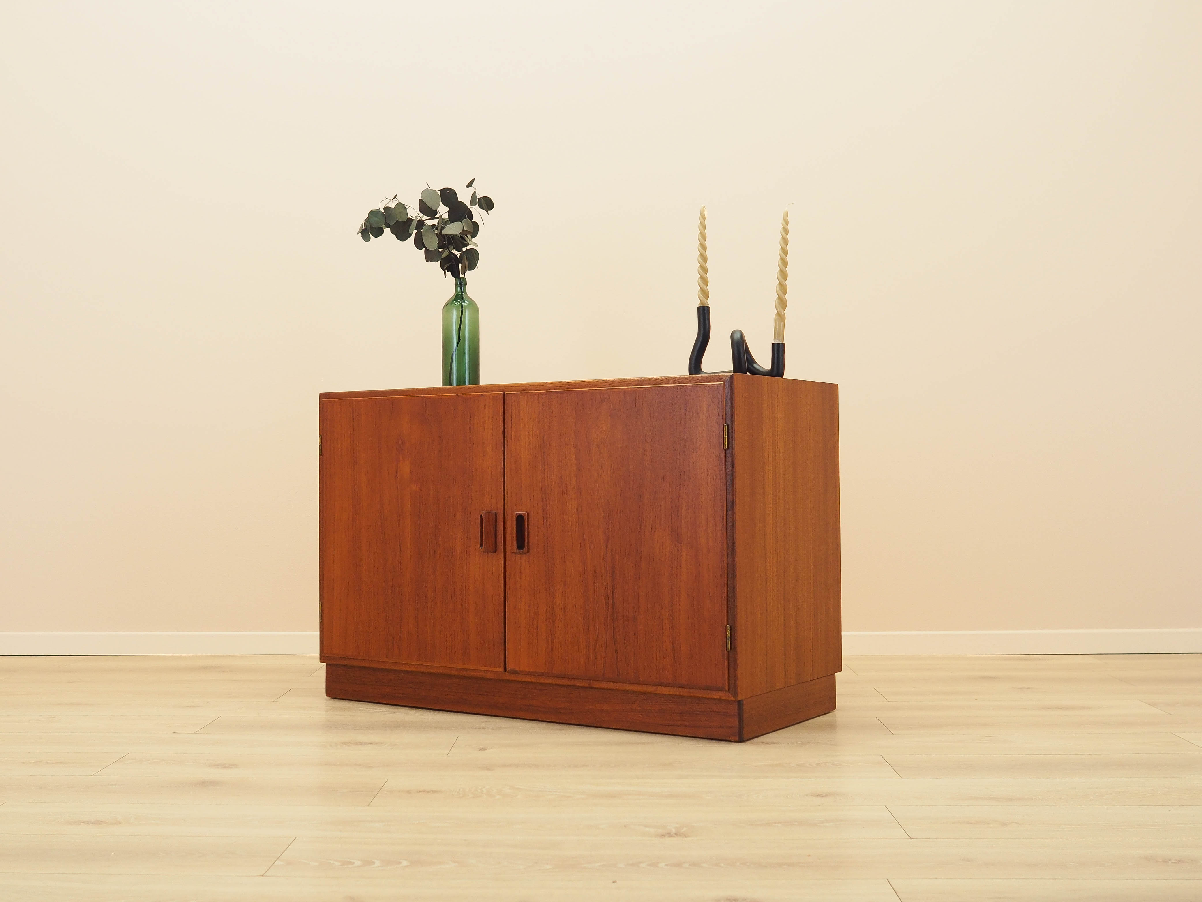 Teak-Schrank 1960er Jahre 