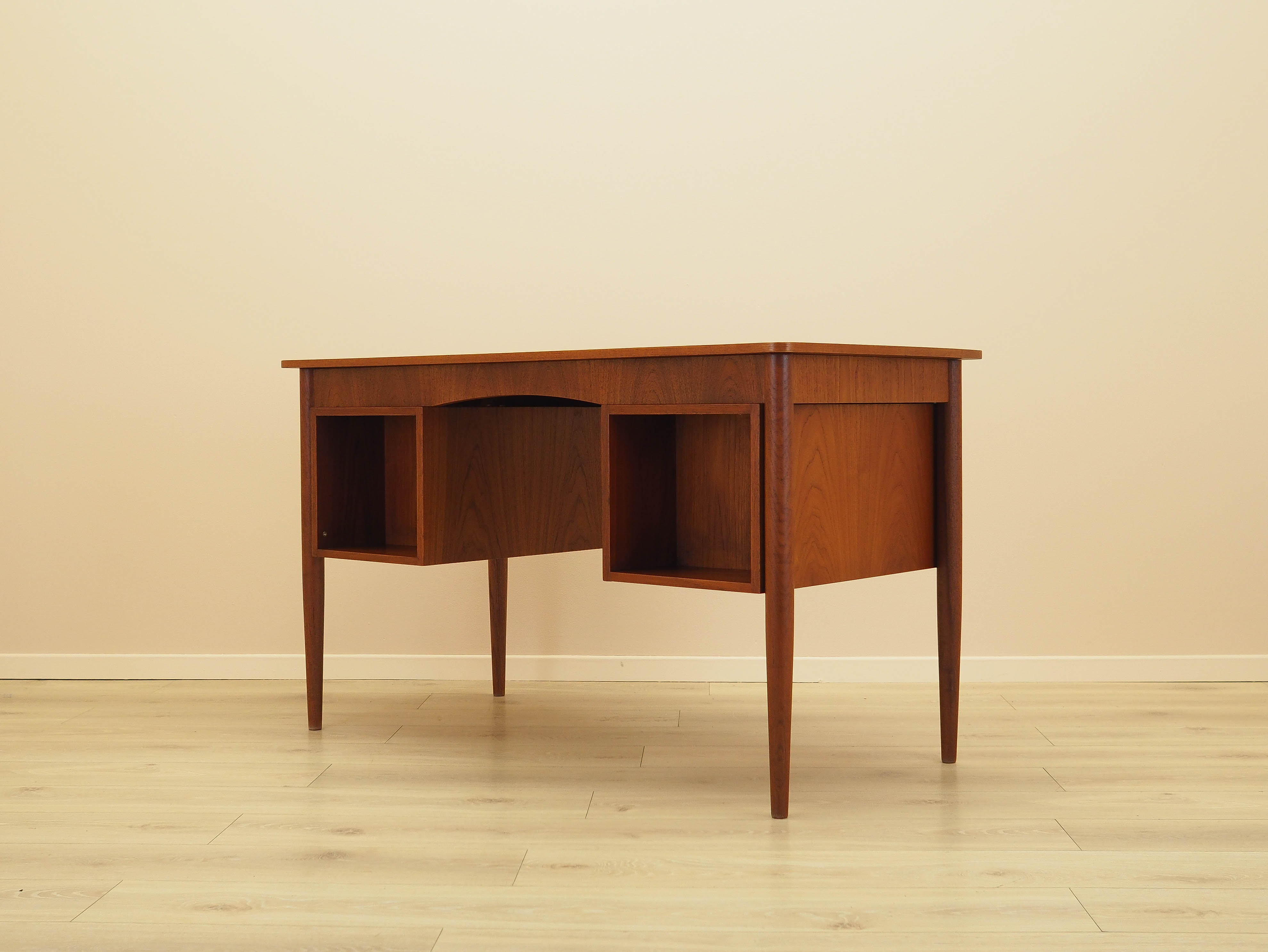 Teak-Schreibtisch 1970er Jahre