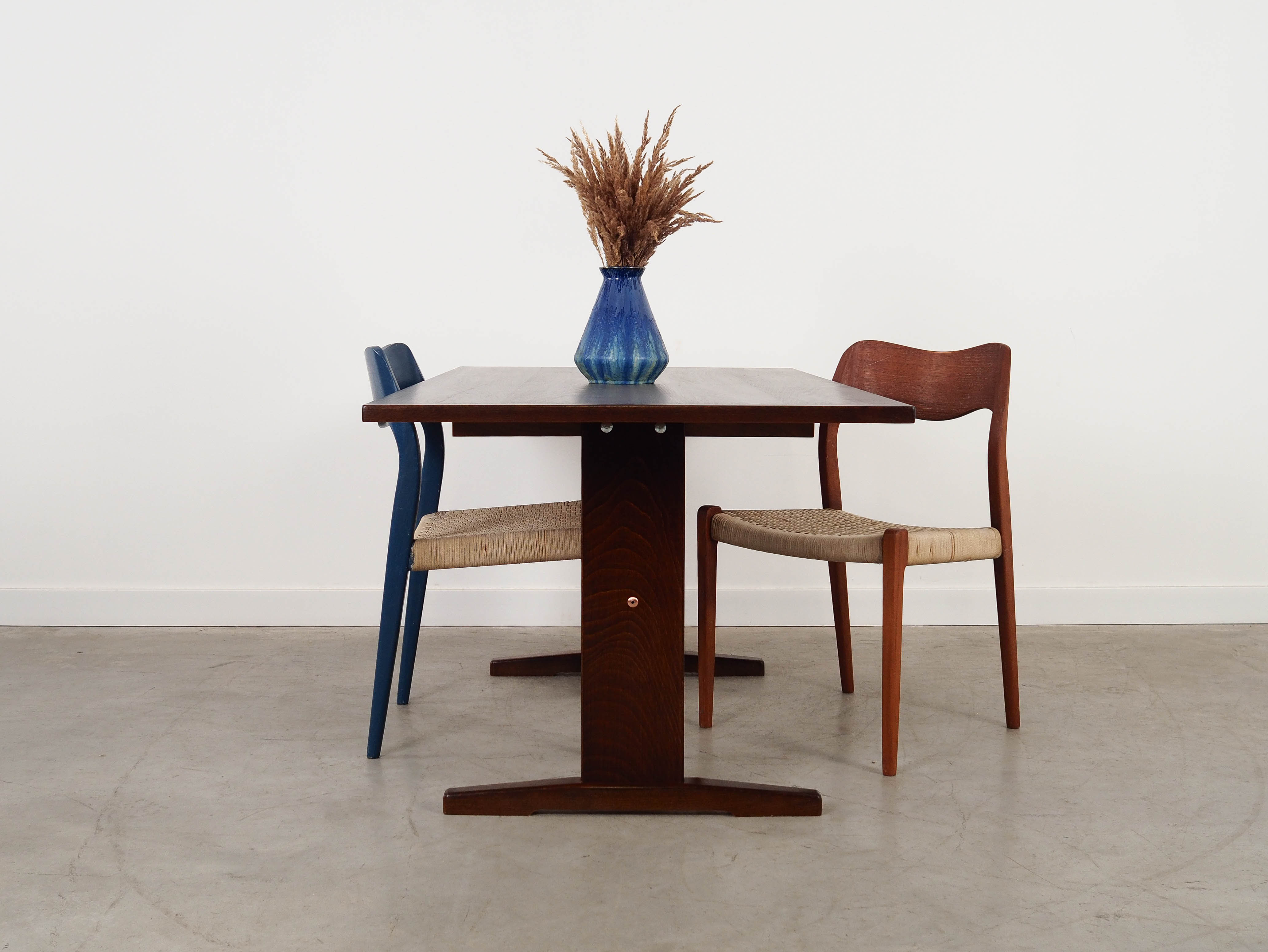 Tisch Eichenholz Optik 1970er Jahre