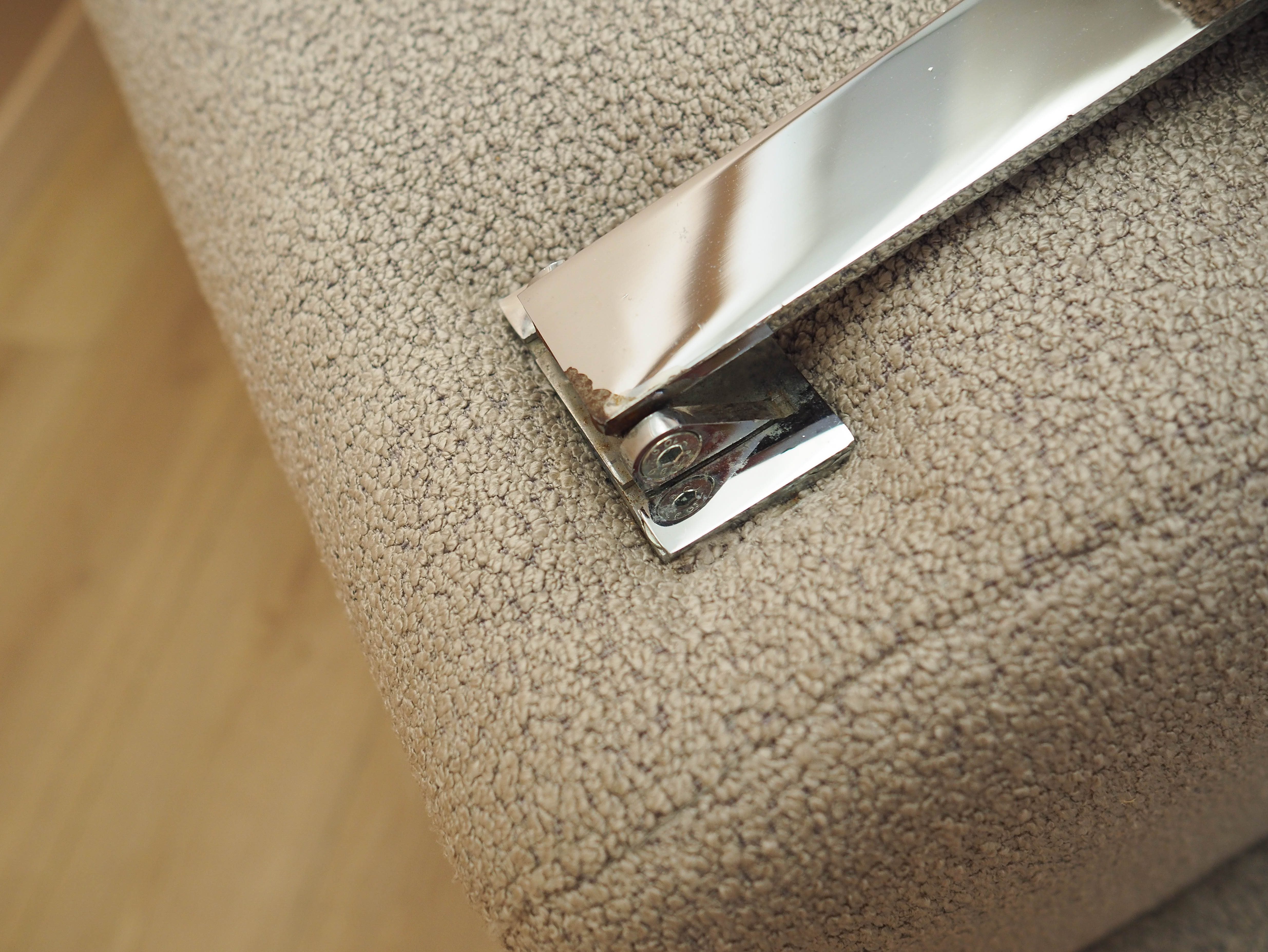 Divano beige anni '80