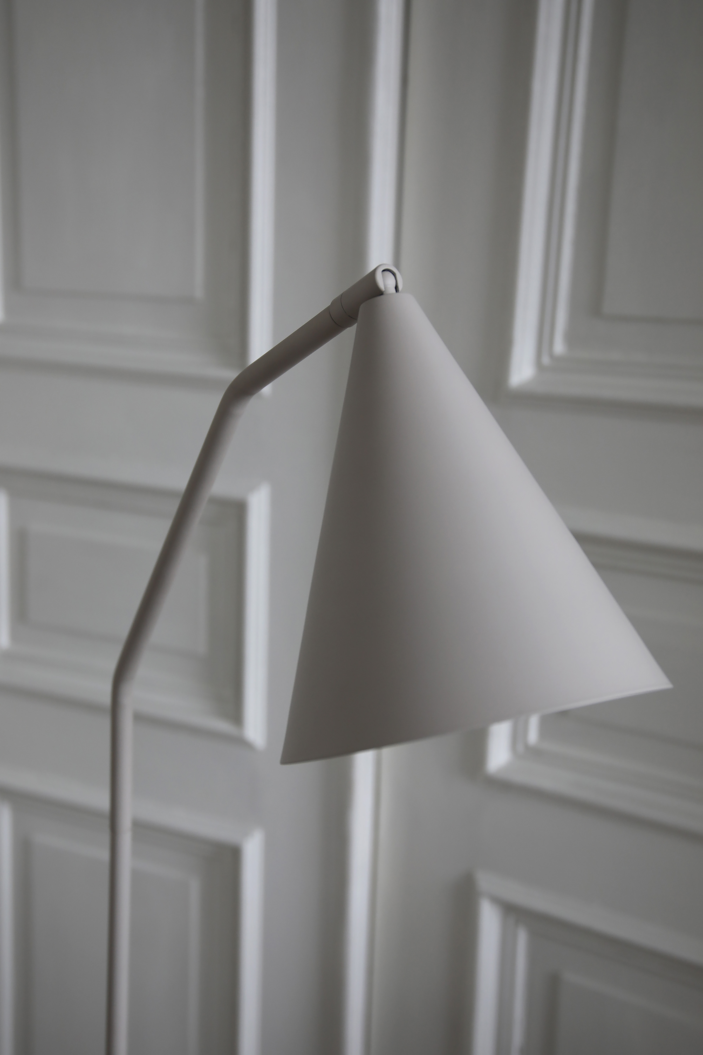 Stehleuchte Funil Beige