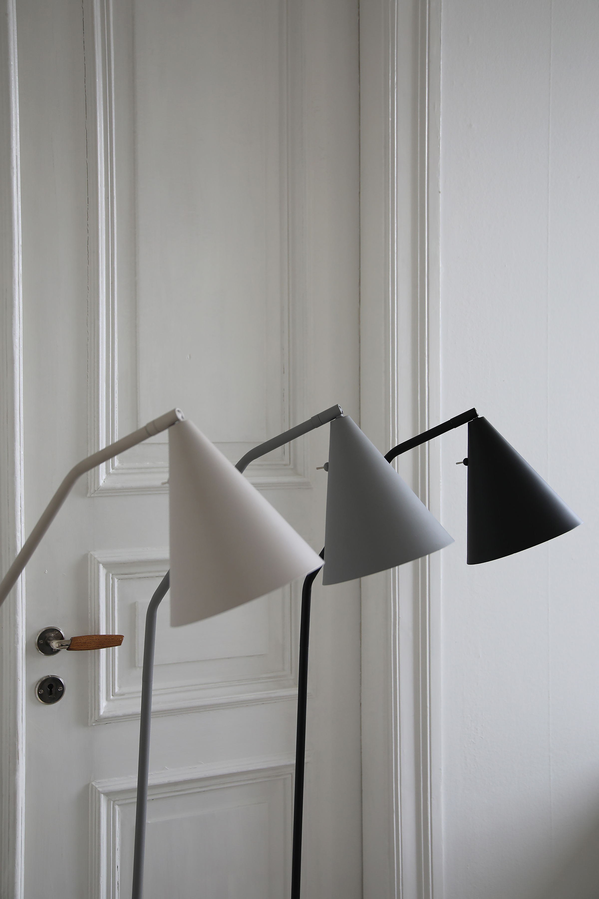 Stehleuchte Funil Beige