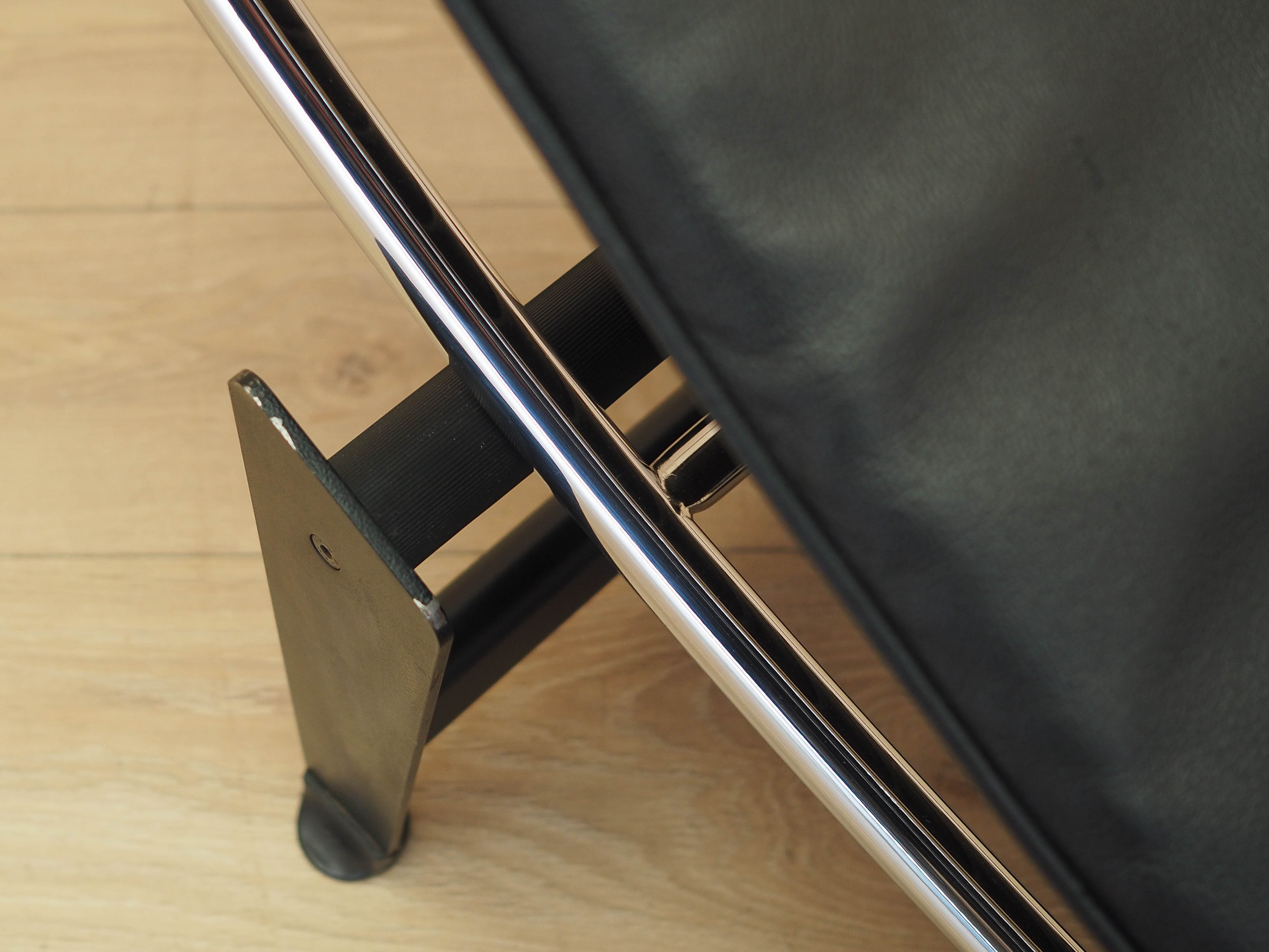 Leder-Chaiselongue im LC4-Stil 1980er Jahre