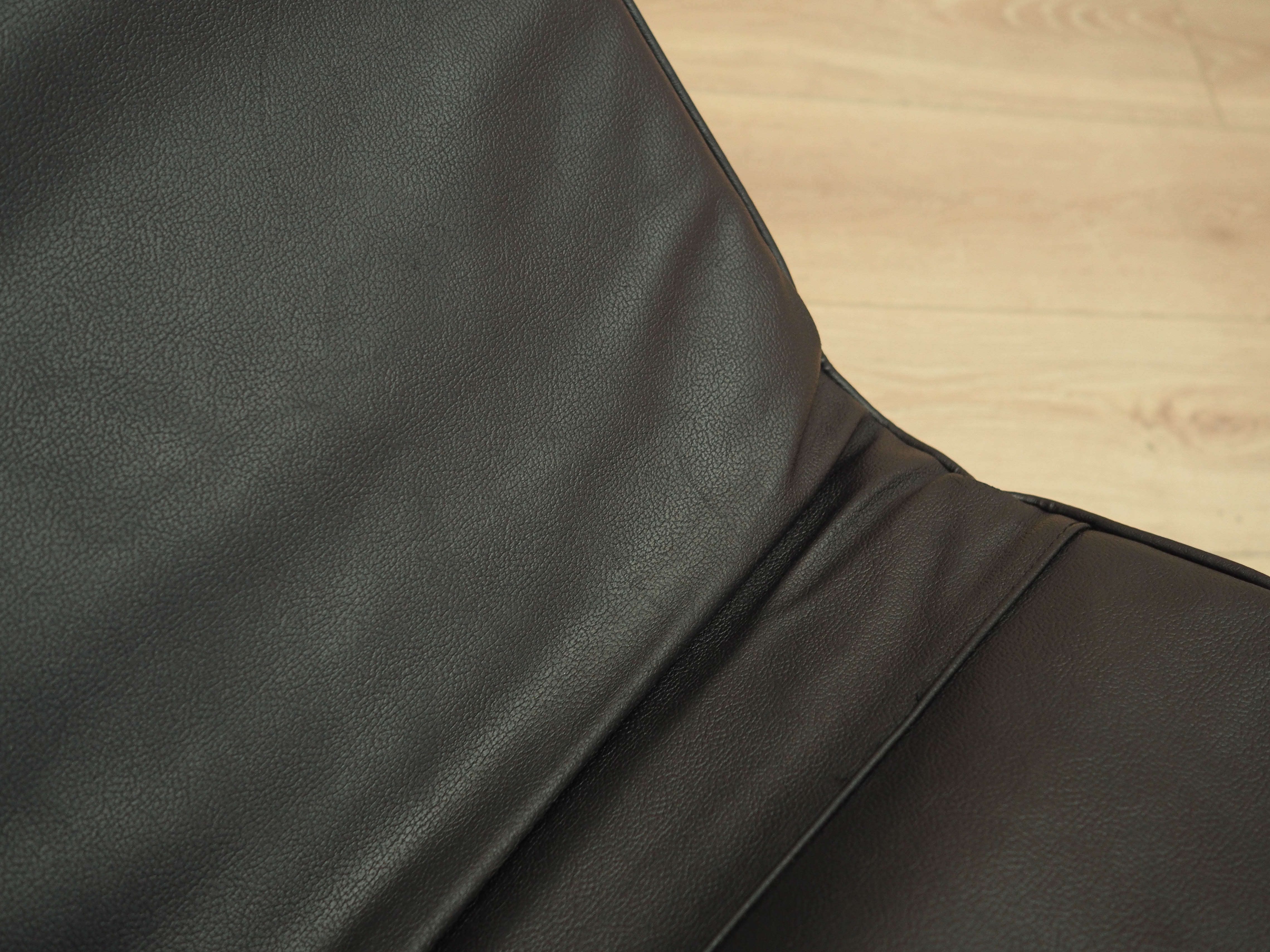 Leather chaise longue in LC4 style 1980s