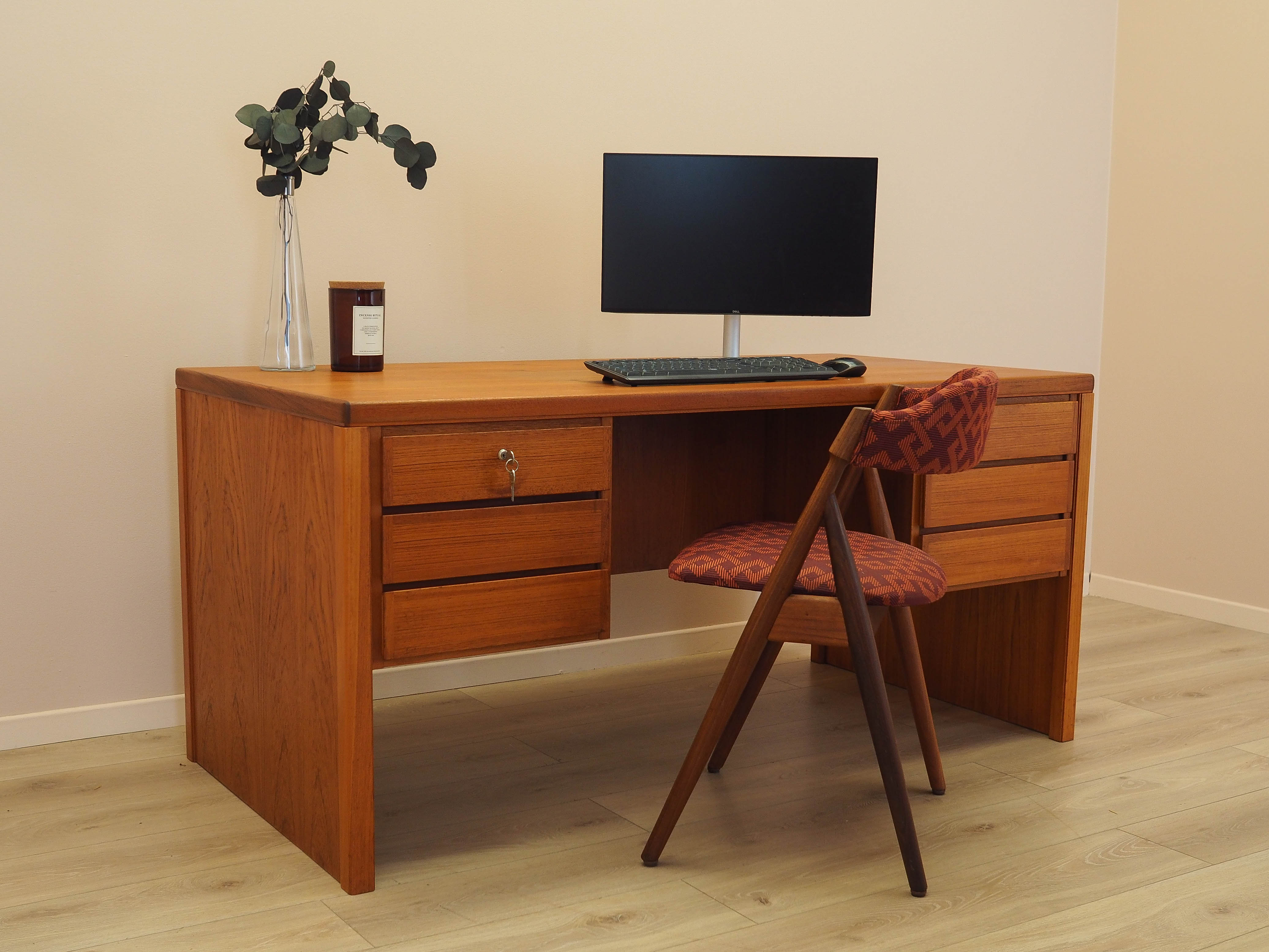 Schreibtisch aus Teak 1970er Jahre