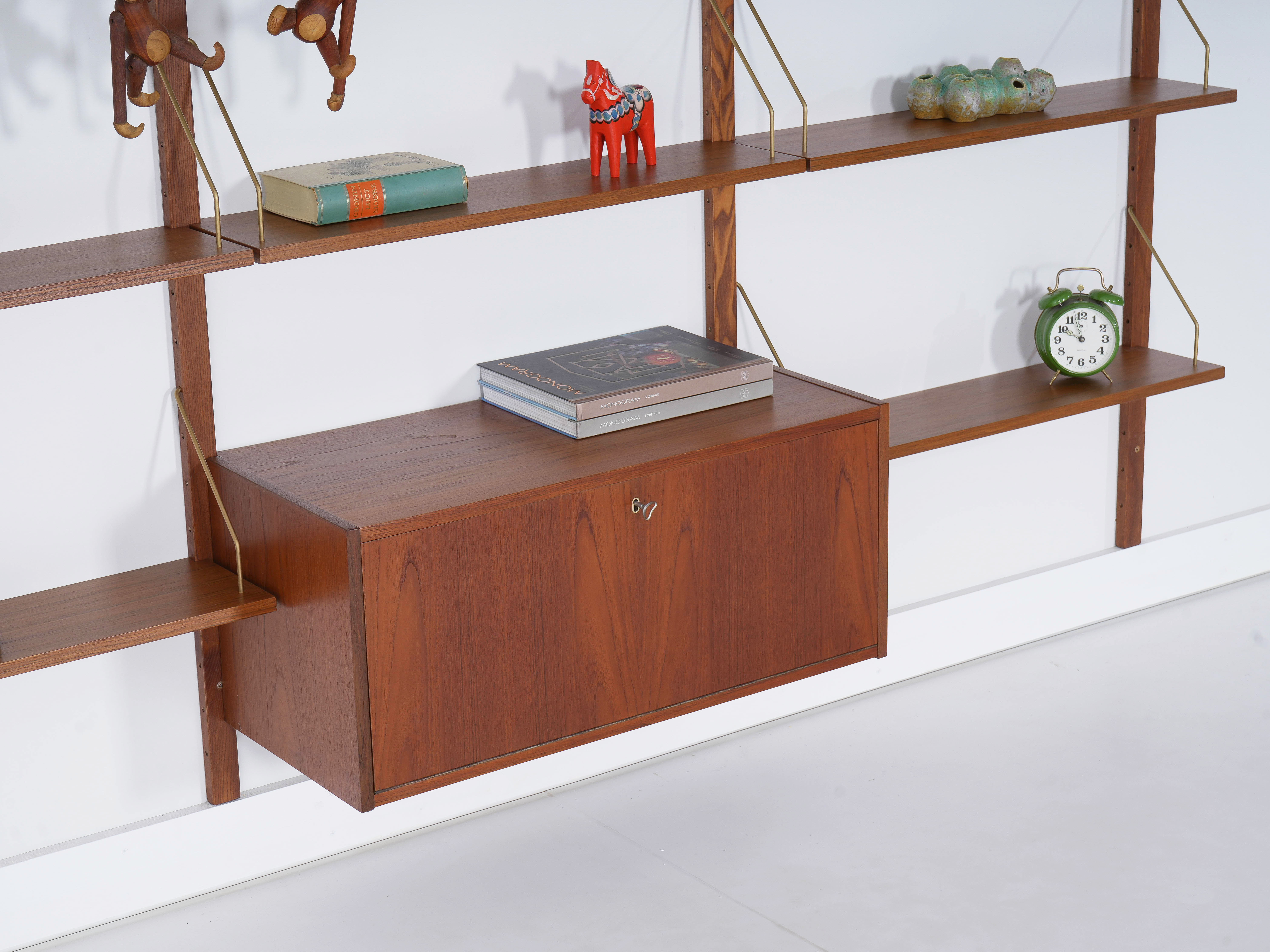 Modular Teak Shelving System 1970s