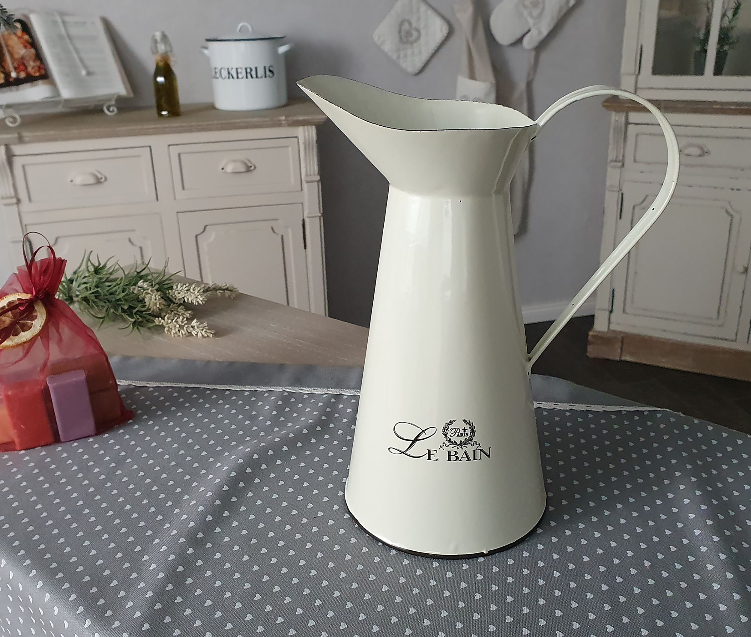 Krug Le Bain Emaille Creme