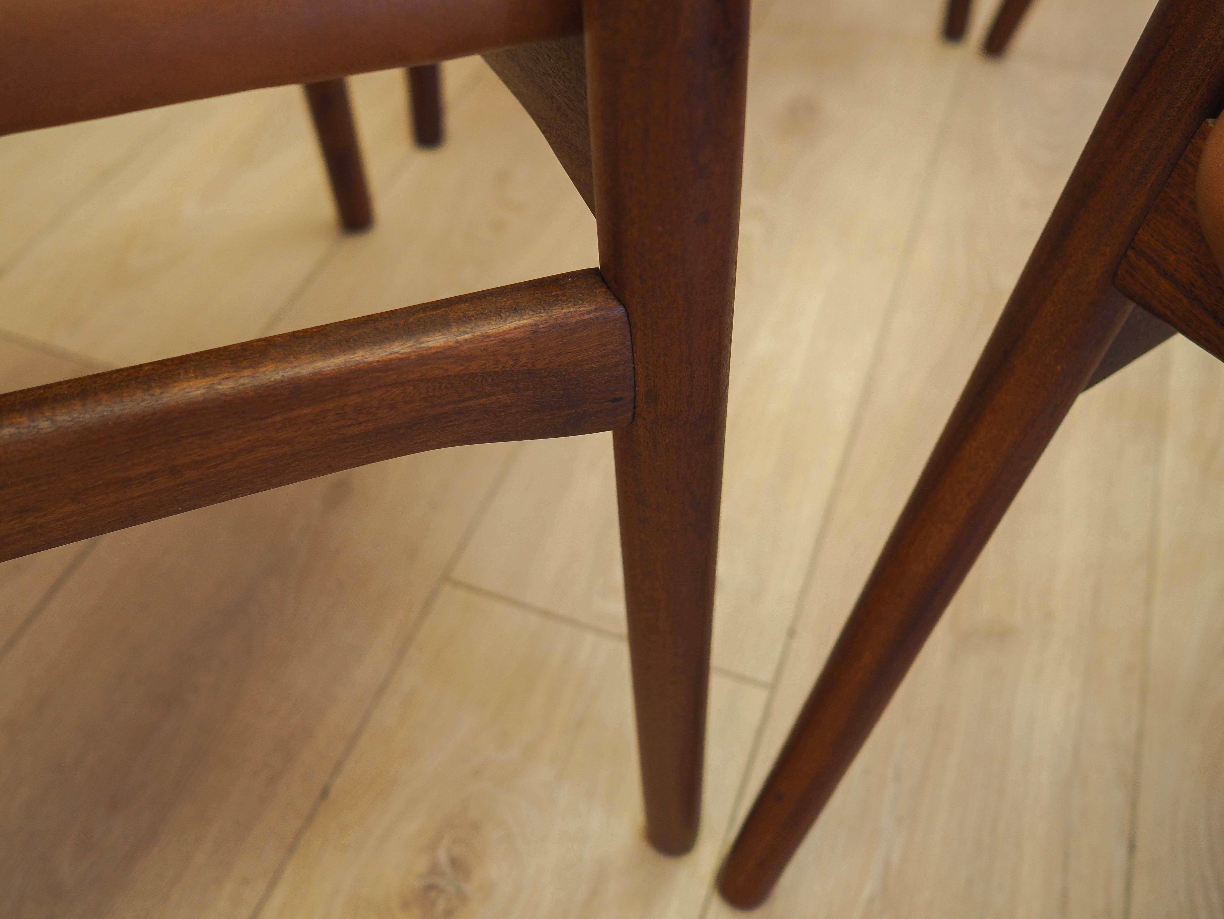 Set di sei sedie in teak anni '70