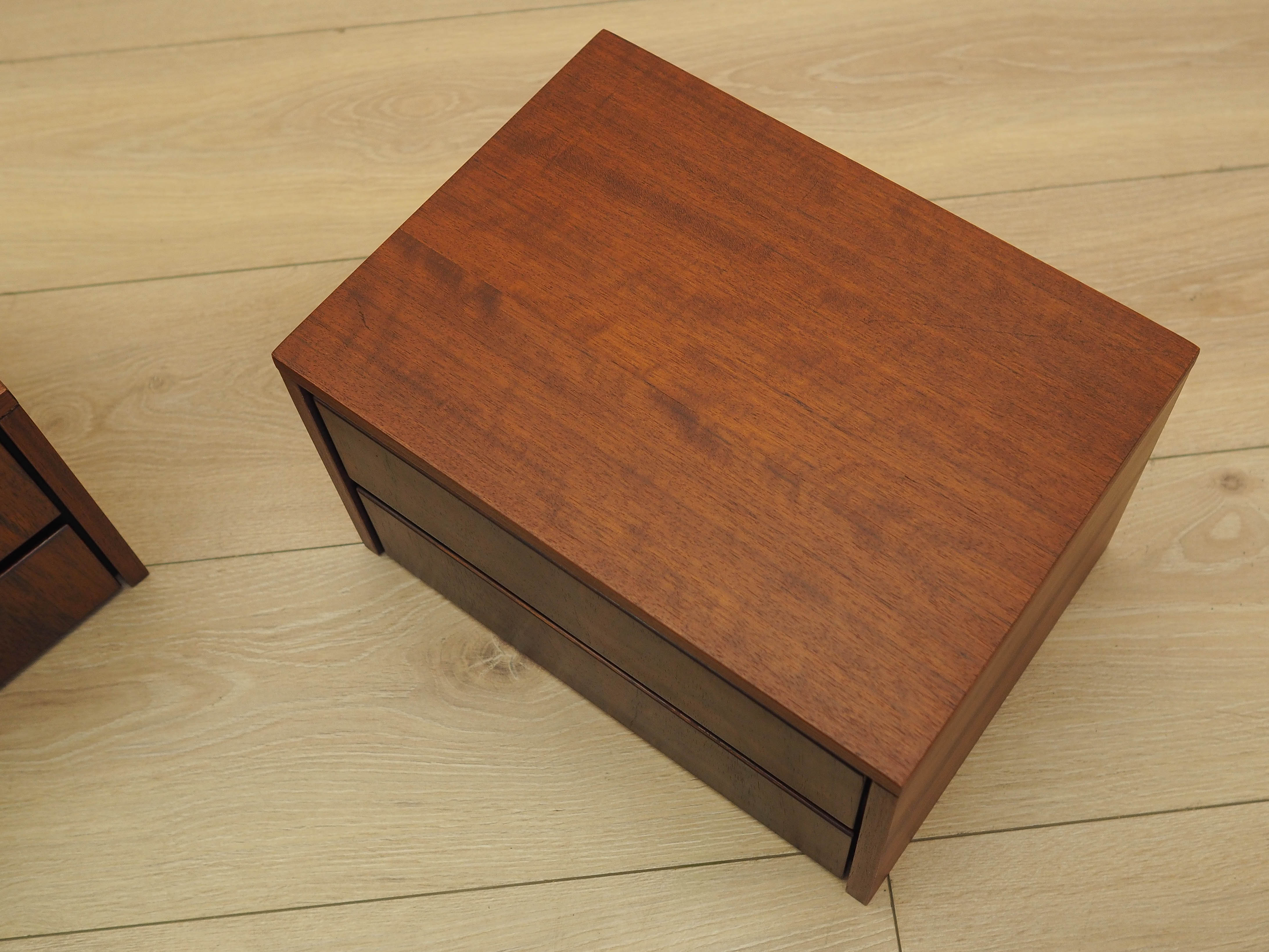 Two-piece wall shelf set 1970s