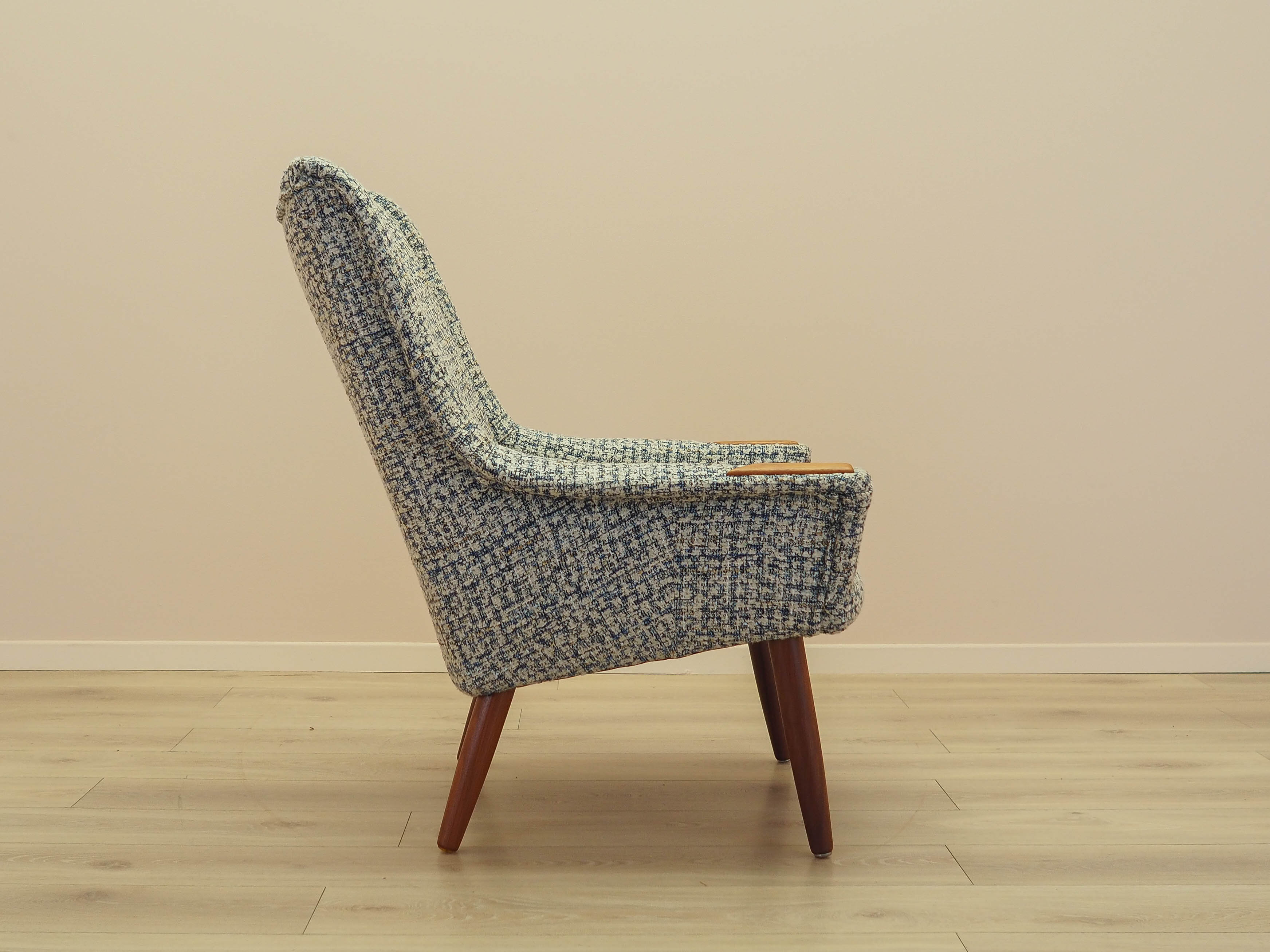 Lounge chair 1970s