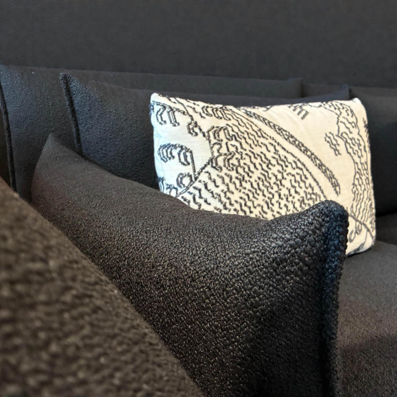 Vitra Mariposa Helia 193 Sofa Schwarz mit Hocker