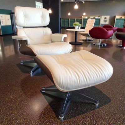 Vitra Sessel Lounge Chair mit Ottoman Leder Weiß Nussbaum